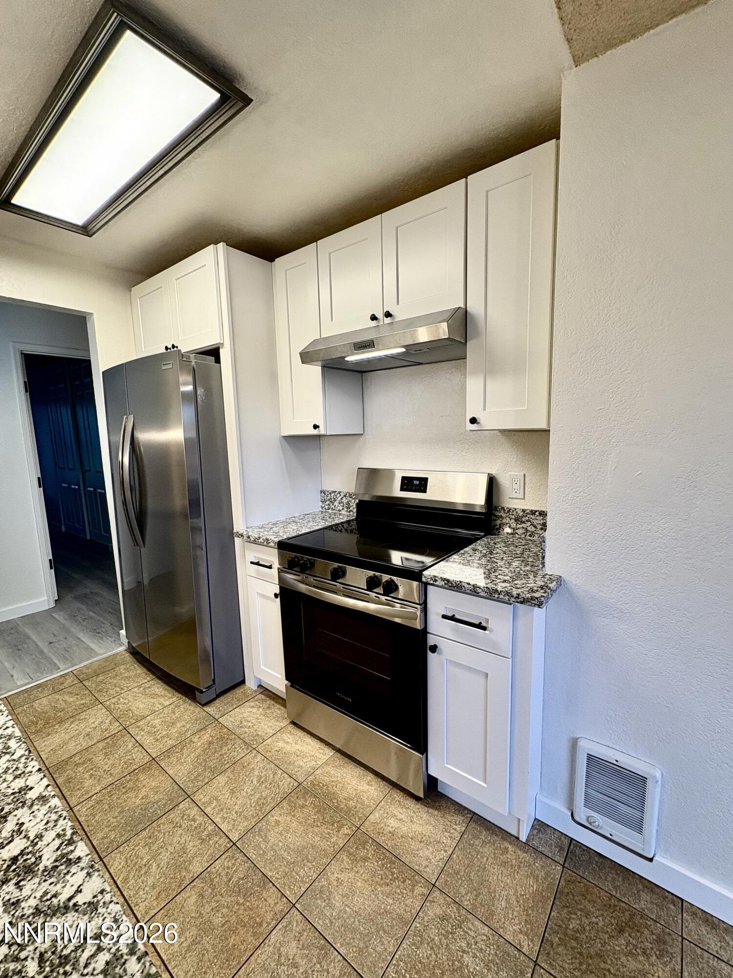 3948 Clear Acre Lane Apt 261 Property Photo 3