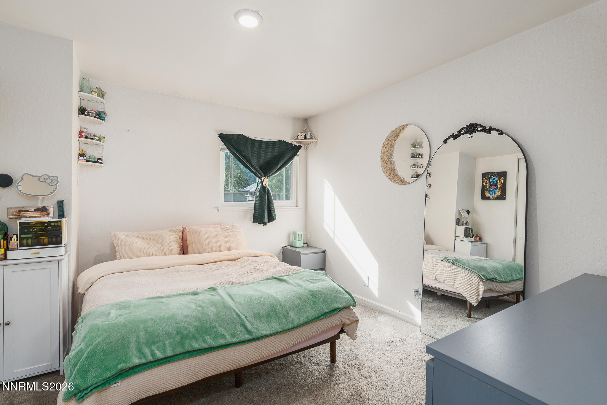 1460 Russell Way Property Photo 19