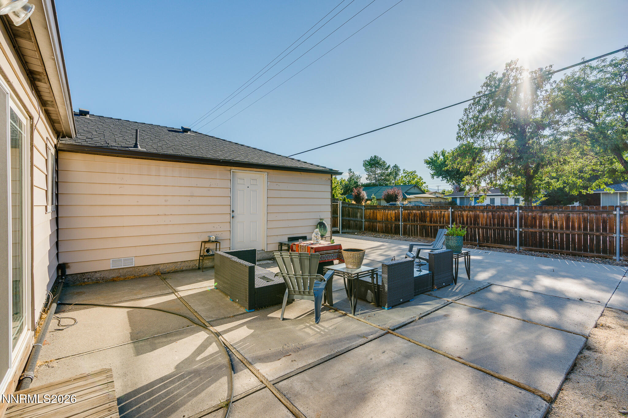 1460 Russell Way Property Photo 29
