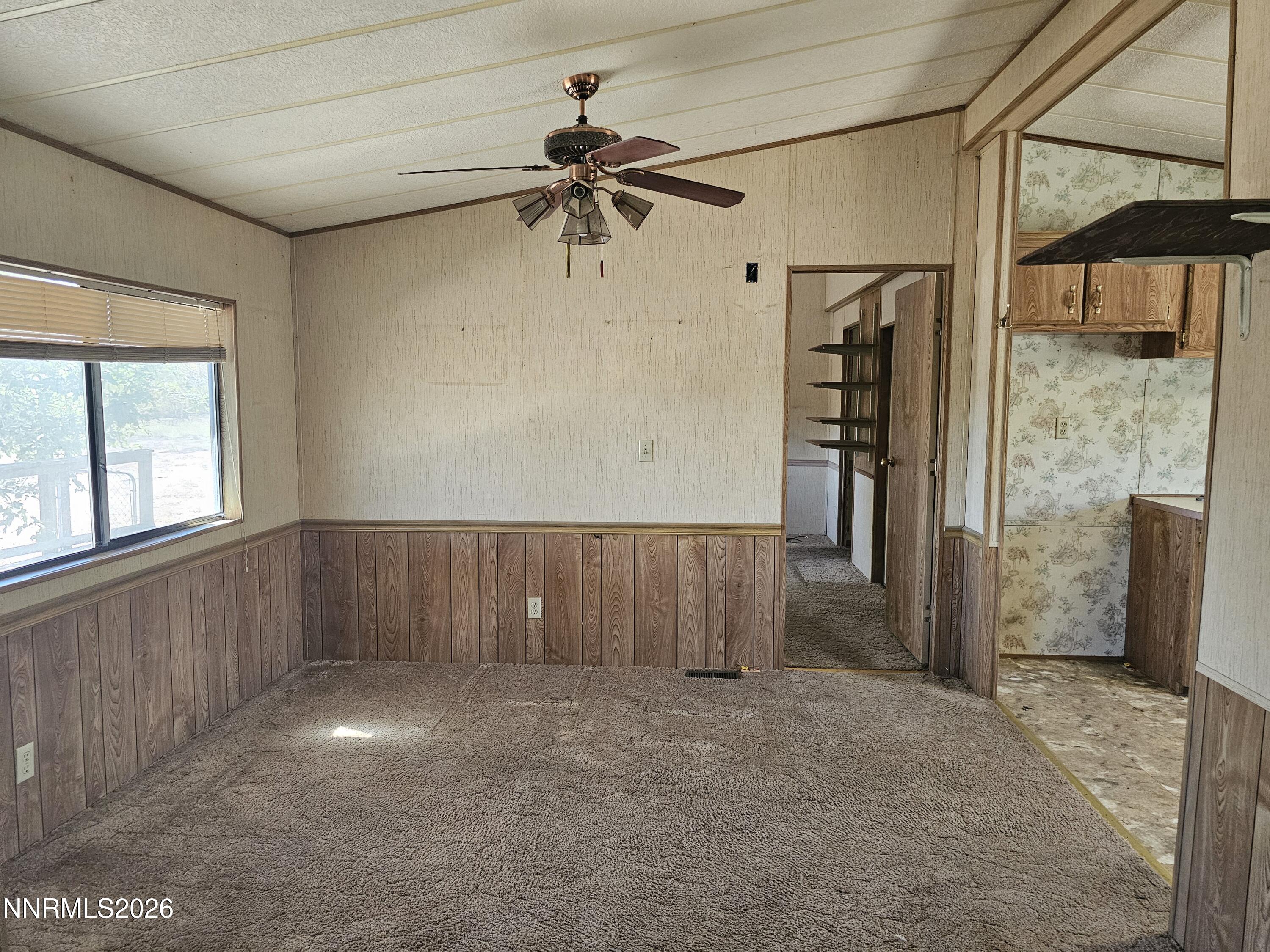 3901 Topaz Ranch Drive Property Photo 9
