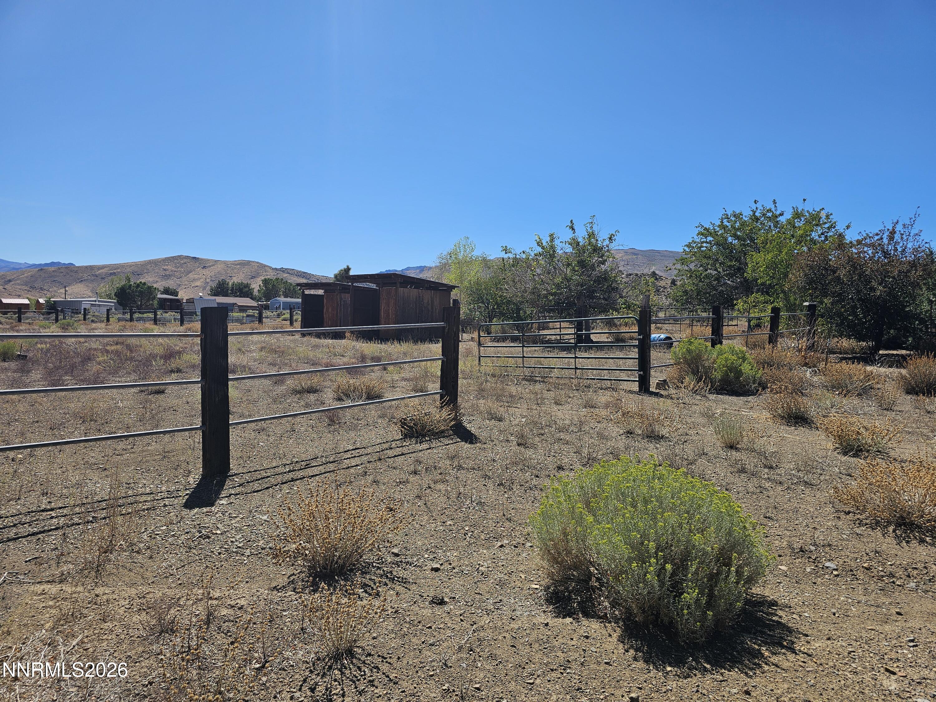 3901 Topaz Ranch Drive Property Photo 13
