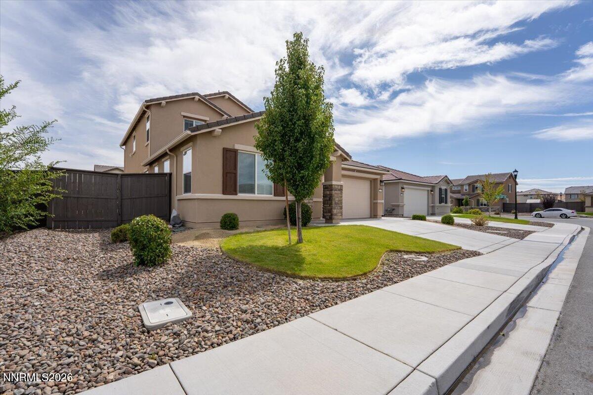 6936 White River Way Property Photo 2