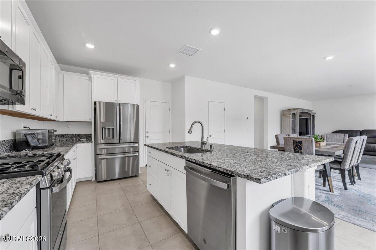 6936 White River Way Property Photo 14