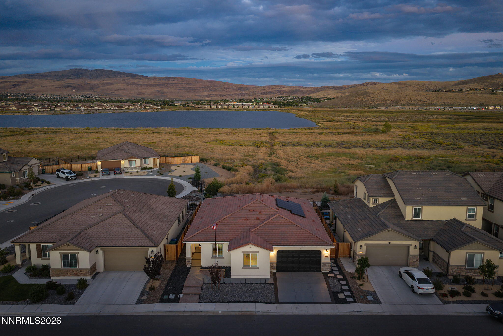 6388 Red Stable Road Property Photo 4