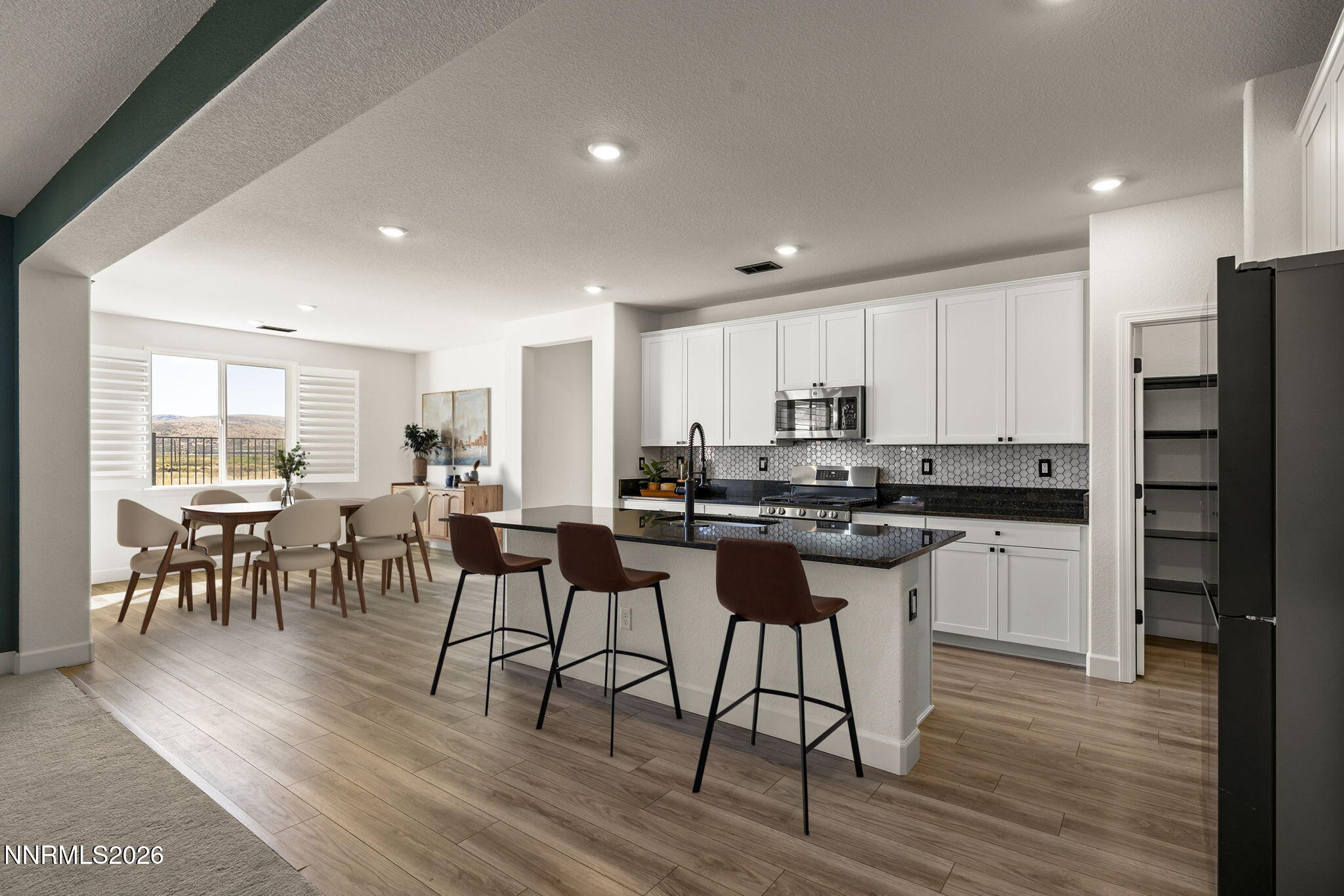 6388 Red Stable Road Property Photo 12