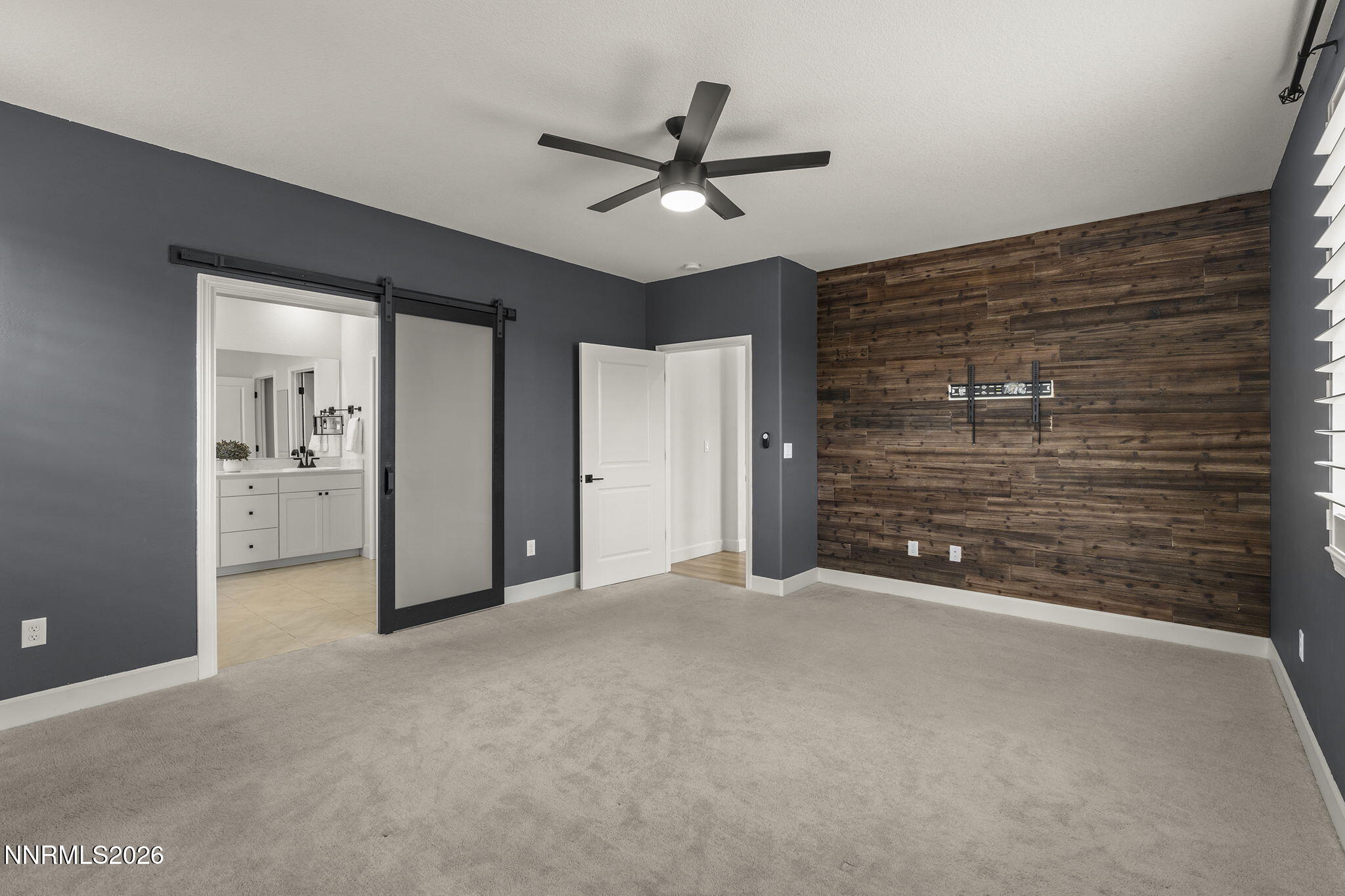 6388 Red Stable Road Property Photo 21