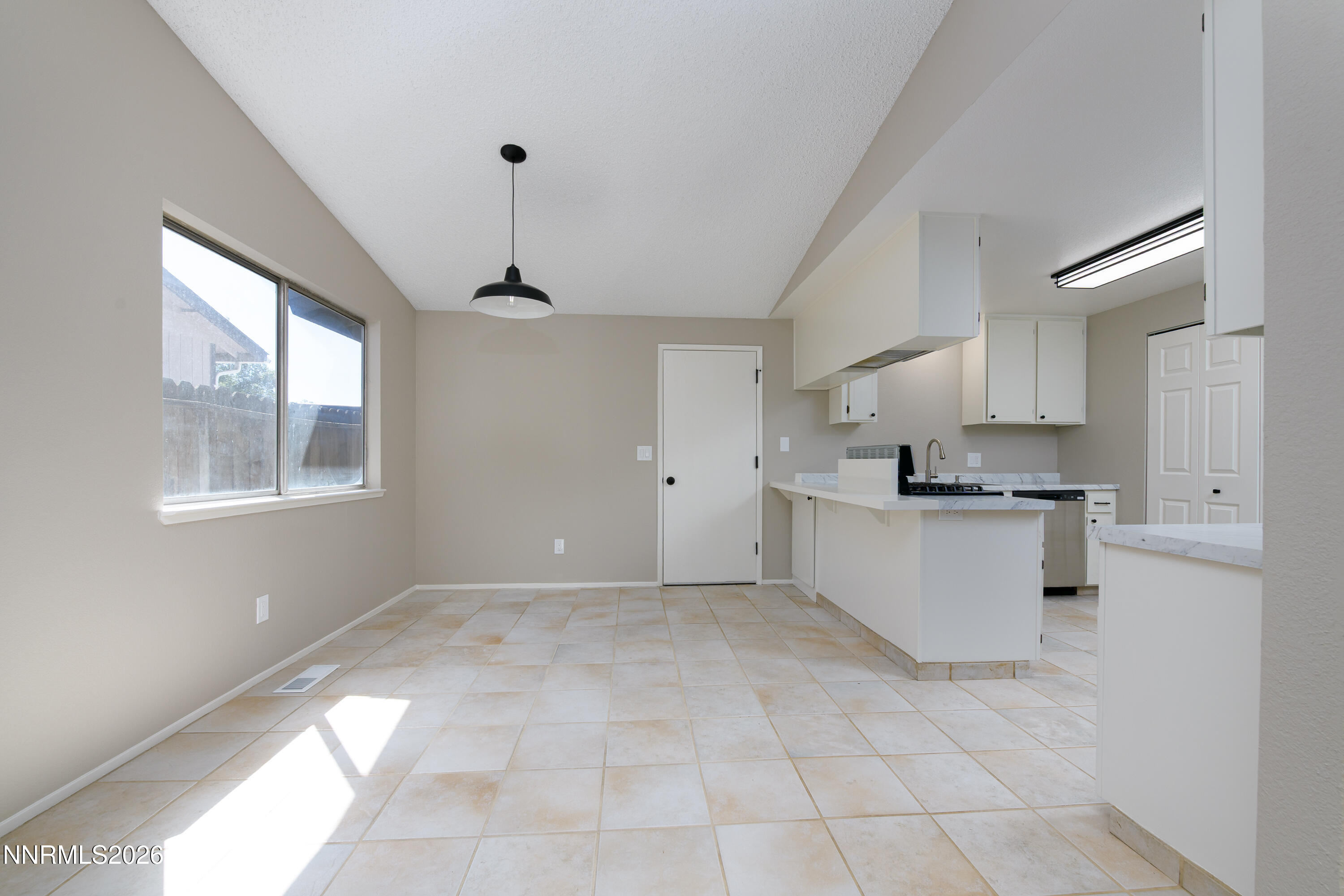 3156 Florentine Drive Property Photo 13