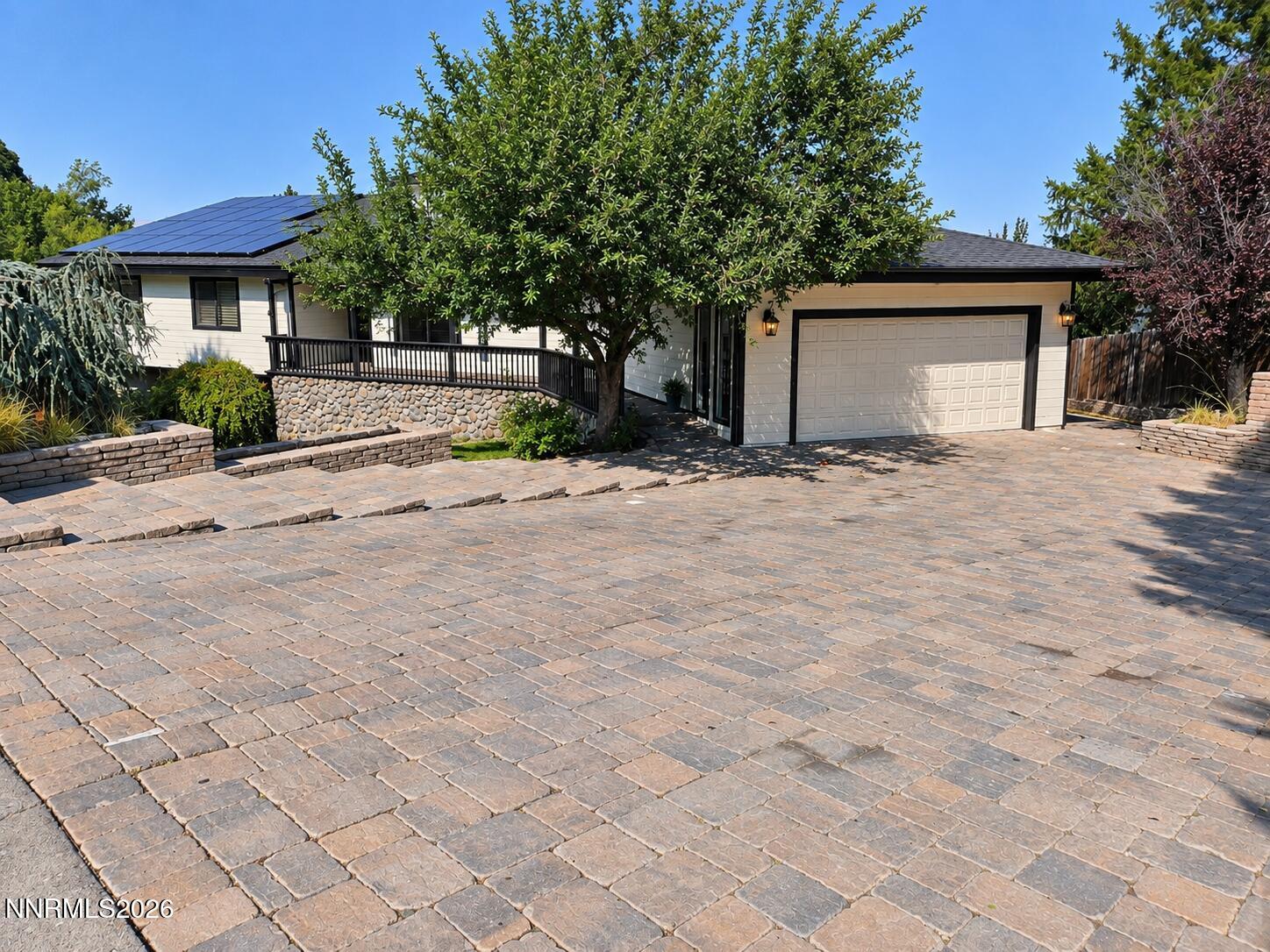 2990 Rustic Manor Circle Property Photo 3