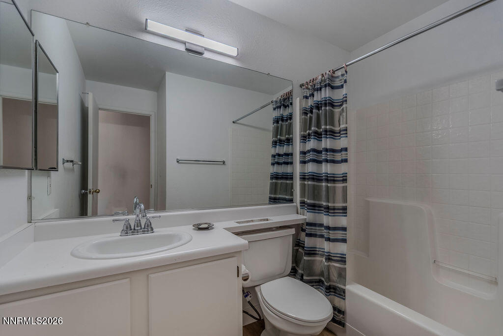4799 Arbor Ridge Drive Property Photo 7