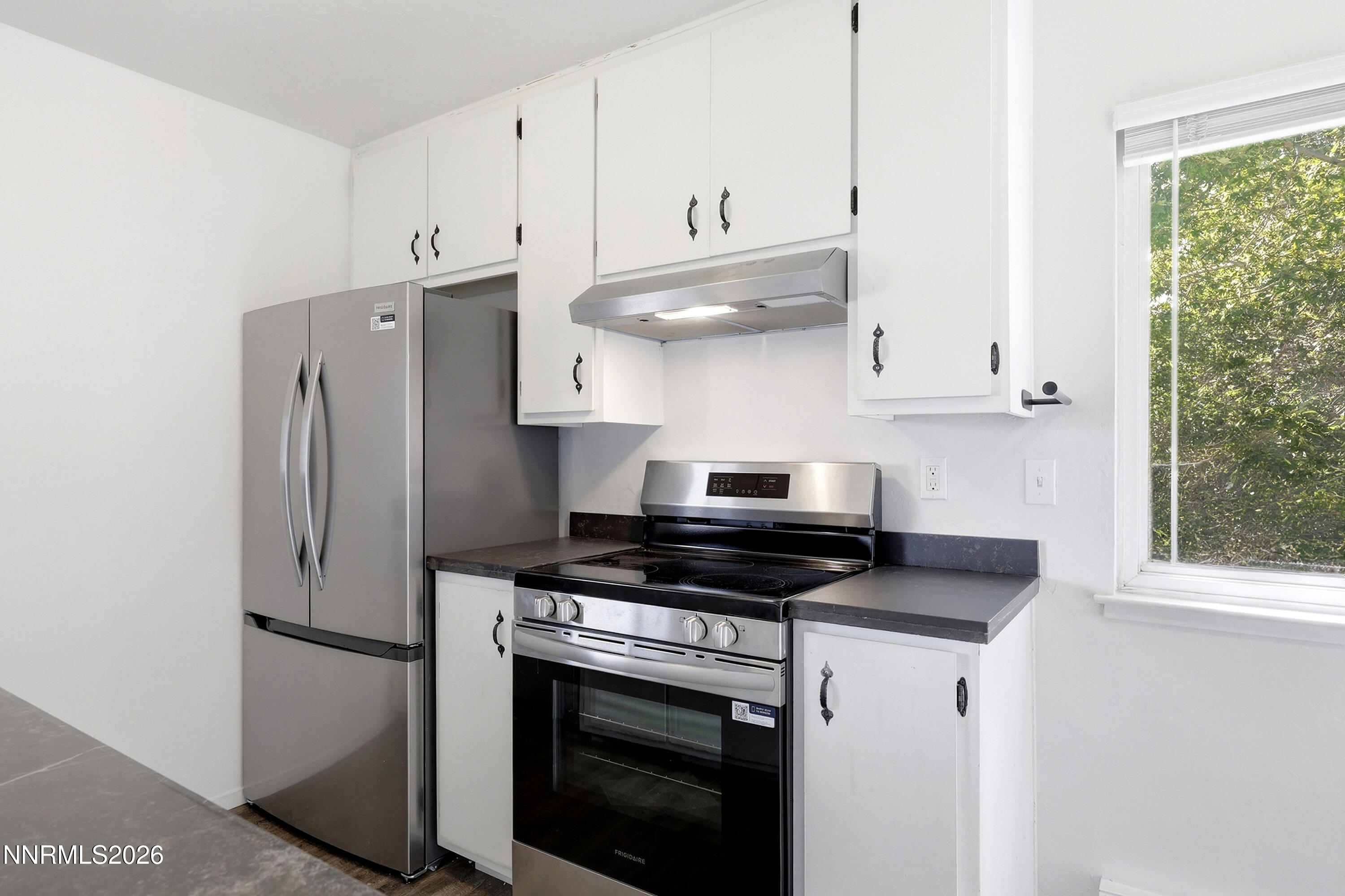 650 Jamaica Avenue 4 Property Photo 7