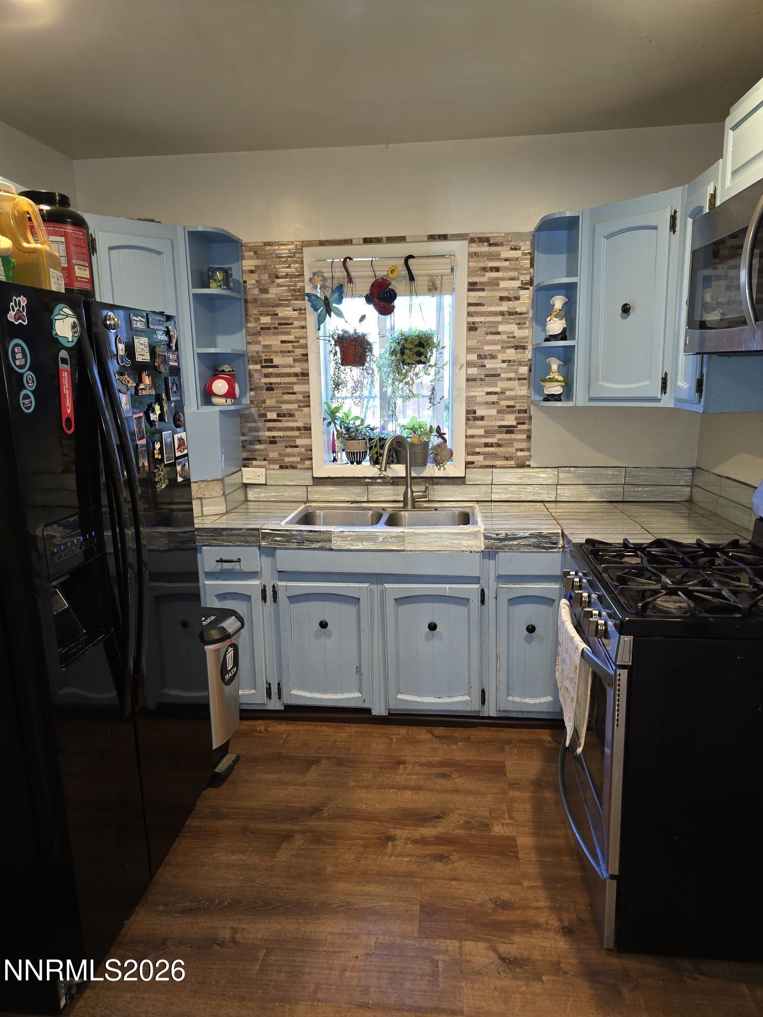 1647 F Street Property Photo 17