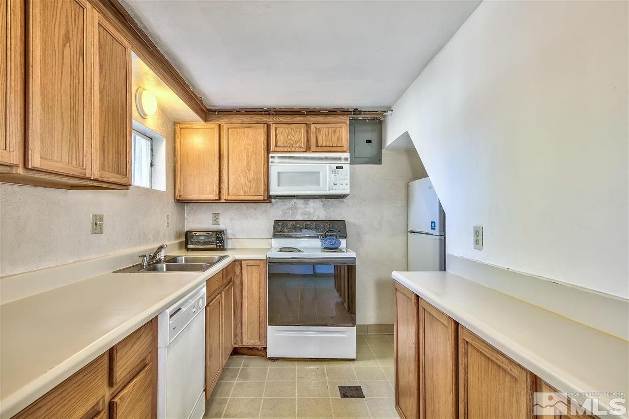 1144 Buena Vista Avenue Property Photo 14