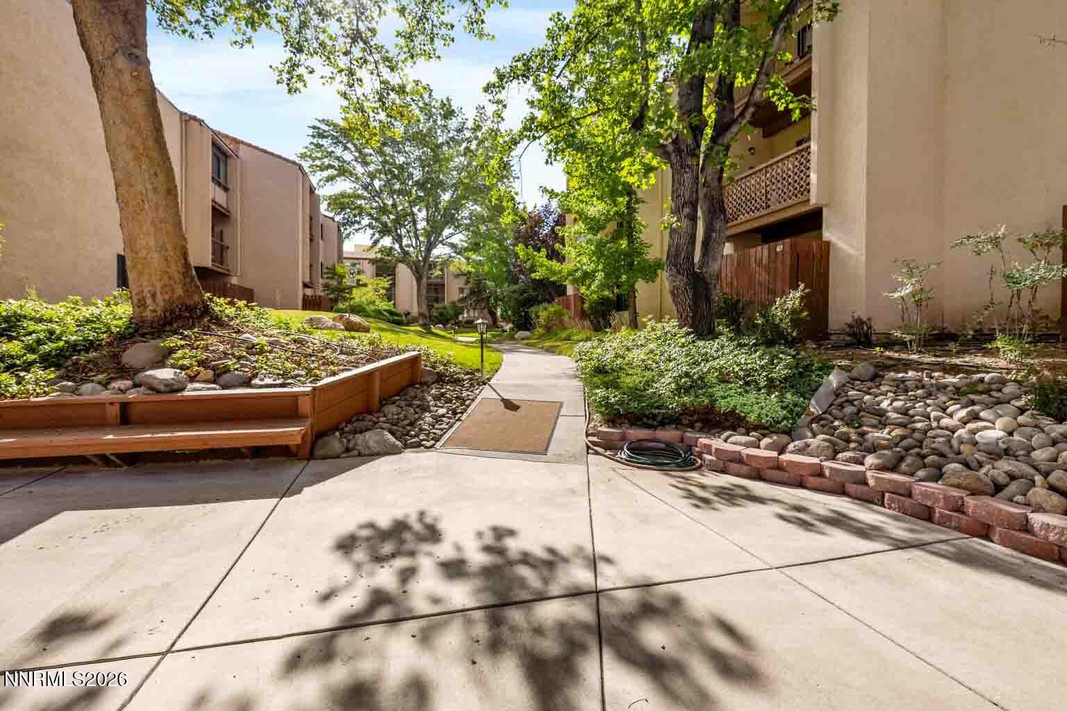 2750 Plumas Street Apt 320 Property Photo 27
