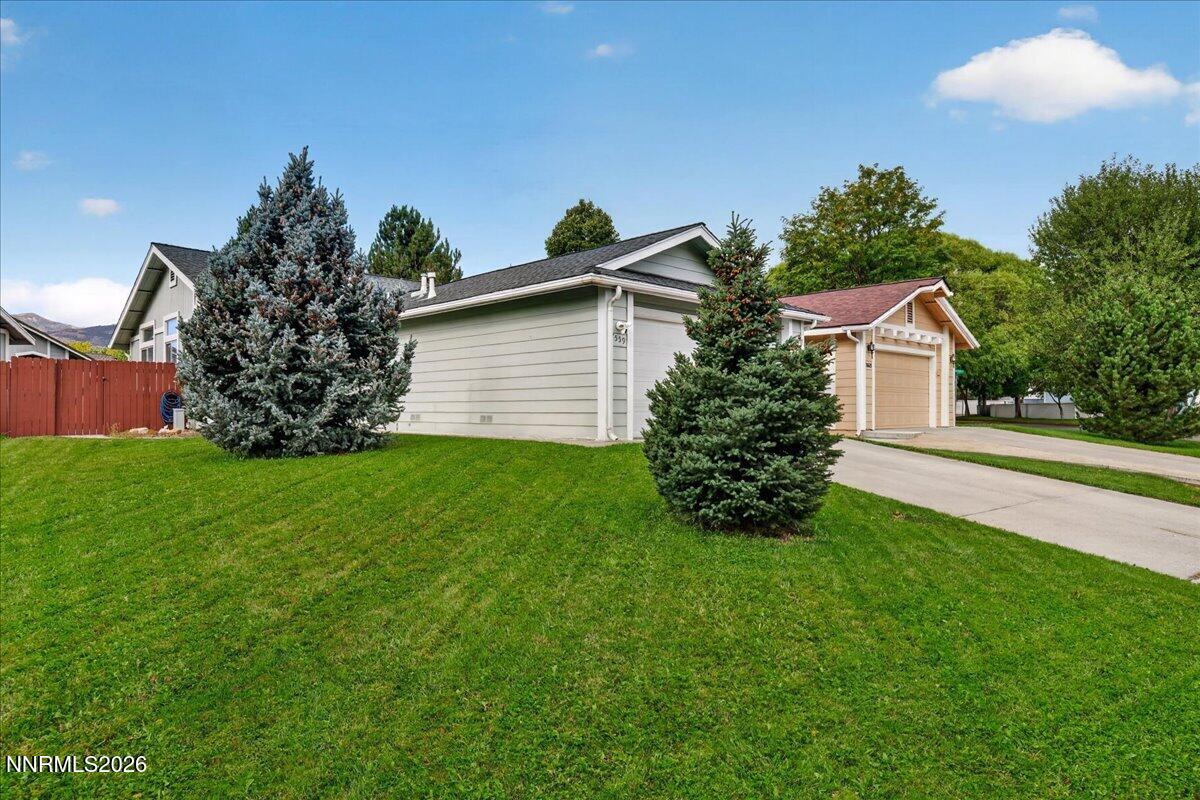 7559 Water View Way Property Photo 4