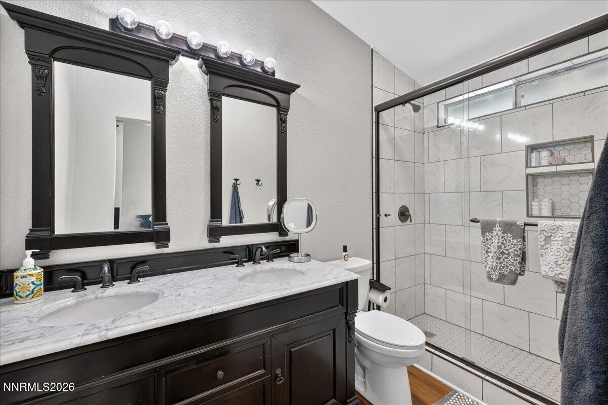 7559 Water View Way Property Photo 16