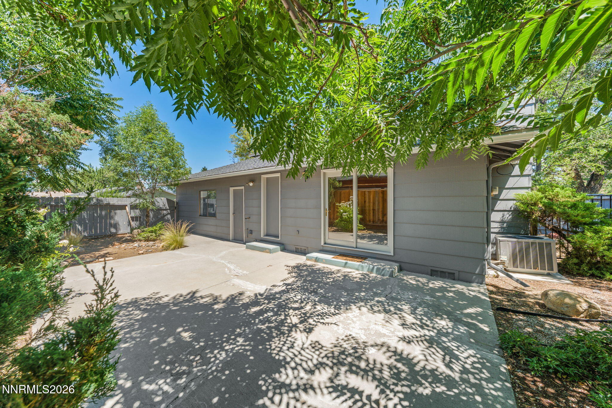 1945 Lakeside Drive Property Photo 47