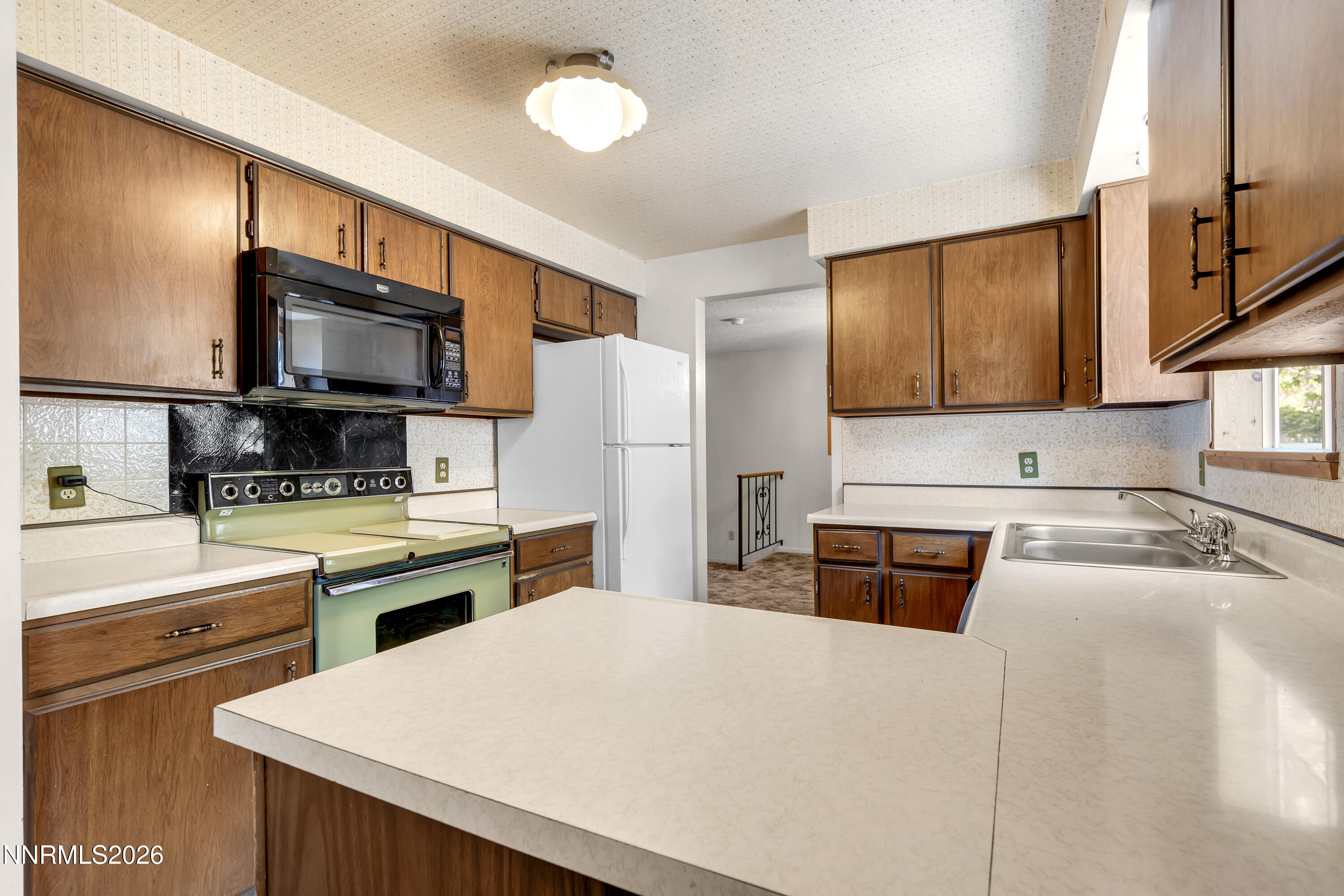 4125 Edrie Drive Property Photo 7