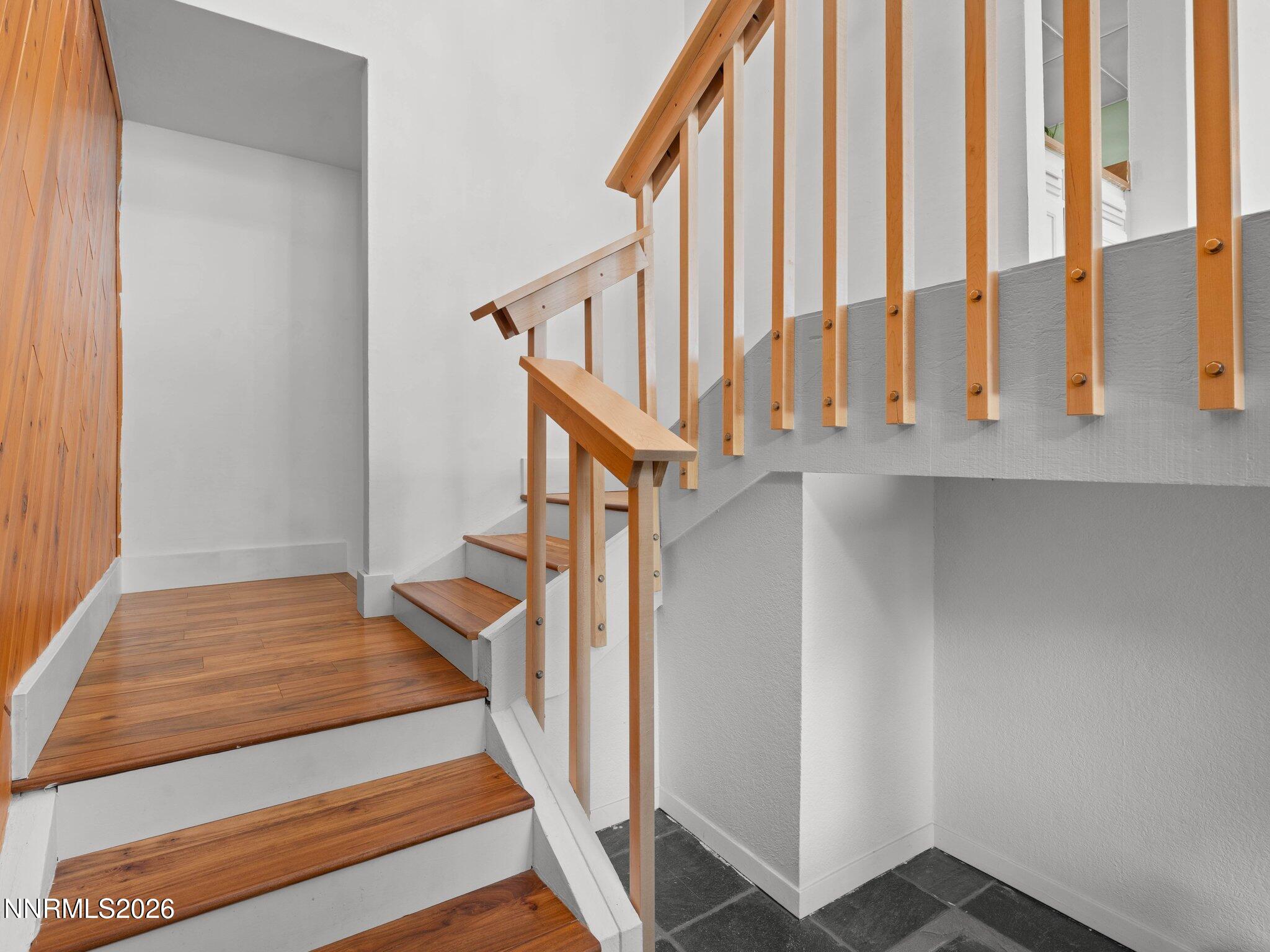 3635 Sebastian Circle Property Photo 4