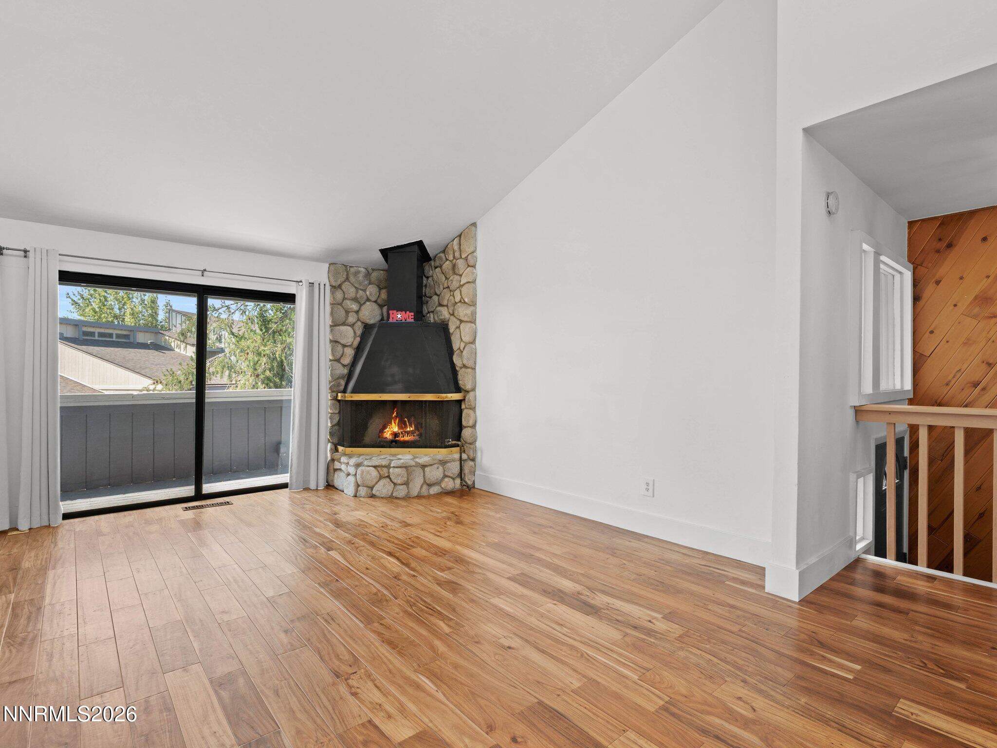 3635 Sebastian Circle Property Photo 6