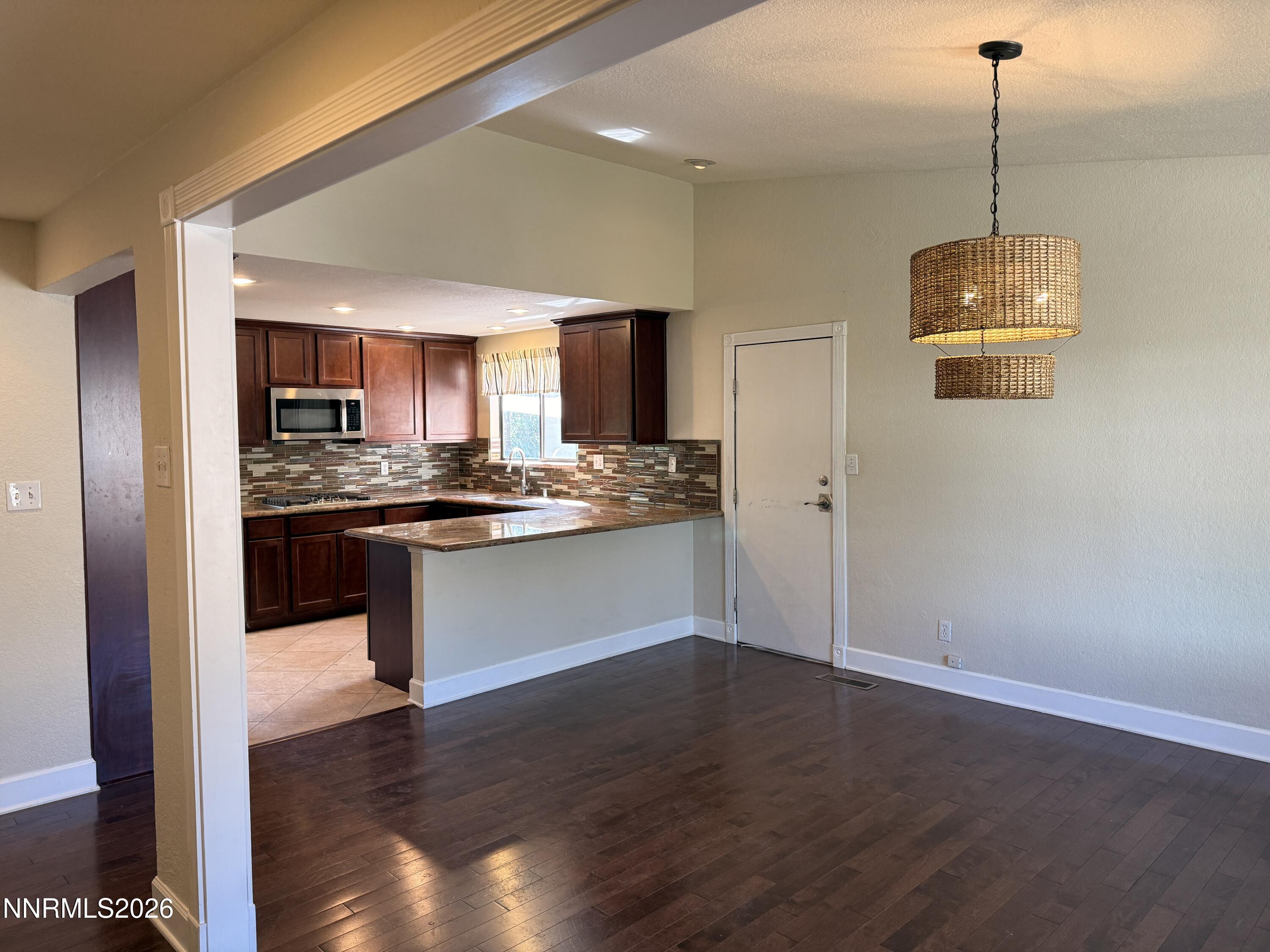 1440 Joanie Court Property Photo 2