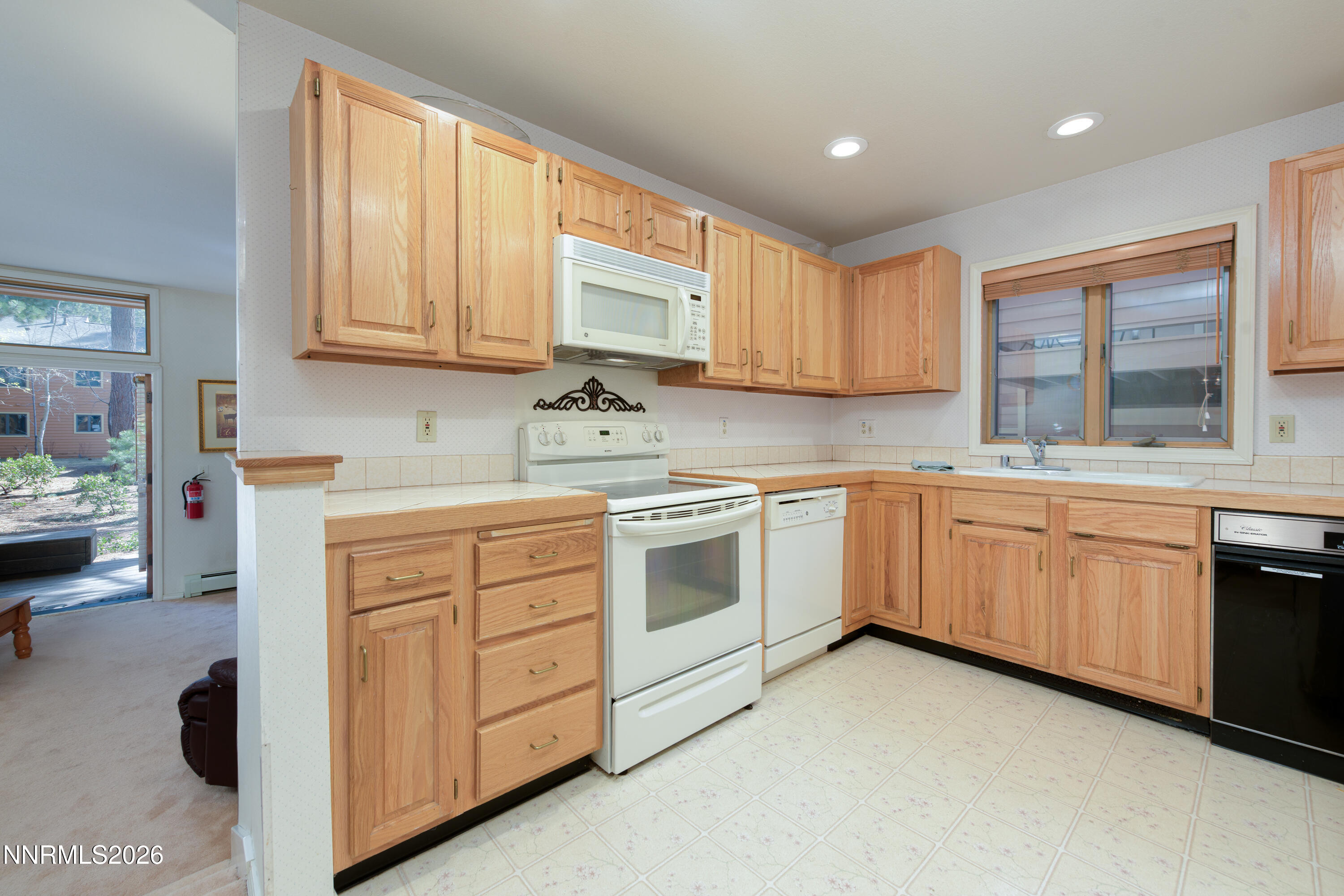 144 Village Boulevard Unit 79 Property Photo 10
