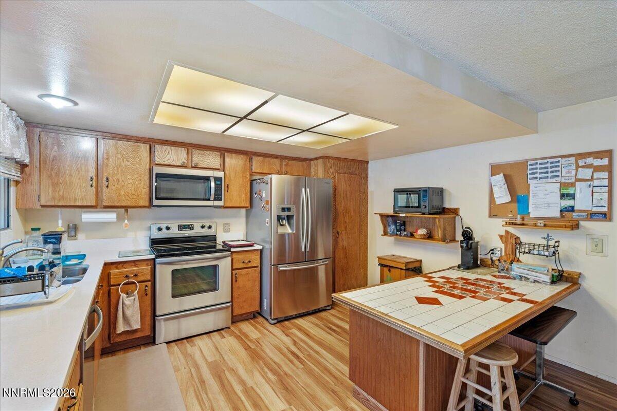 2580 Meadowbrook Lane Property Photo 10