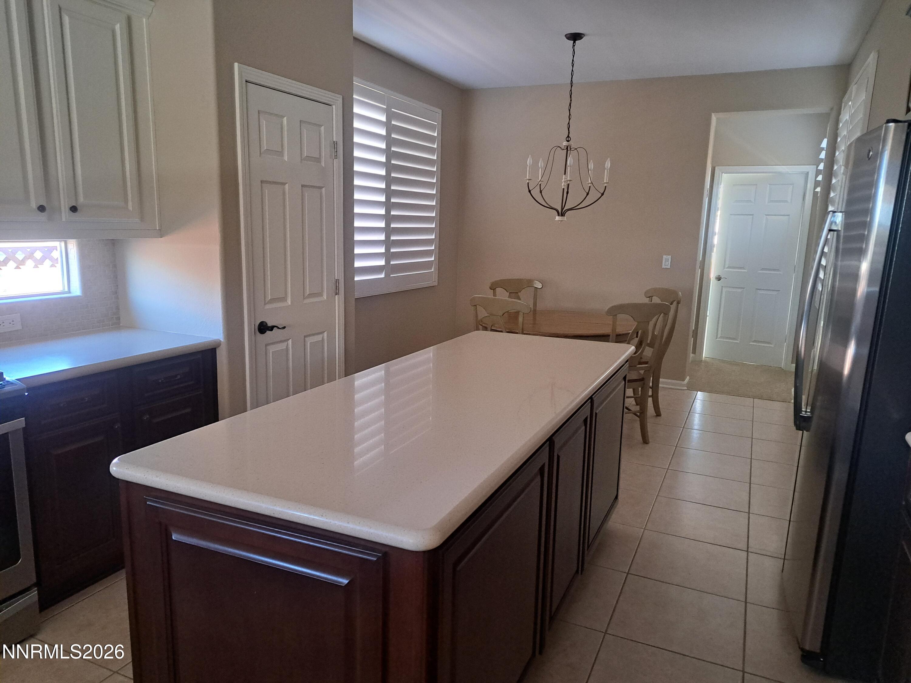 2345 Calabria Drive Property Photo 4