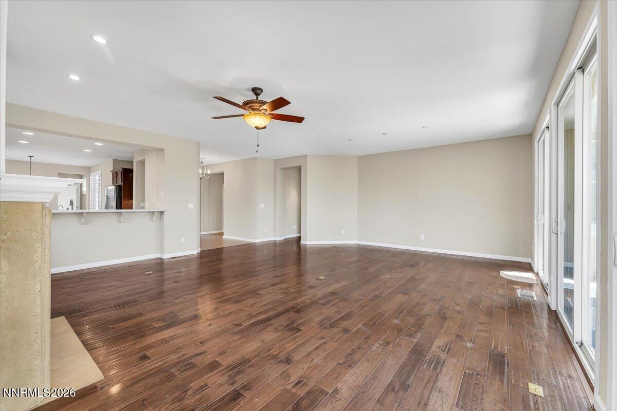 2345 Calabria Drive Property Photo 11