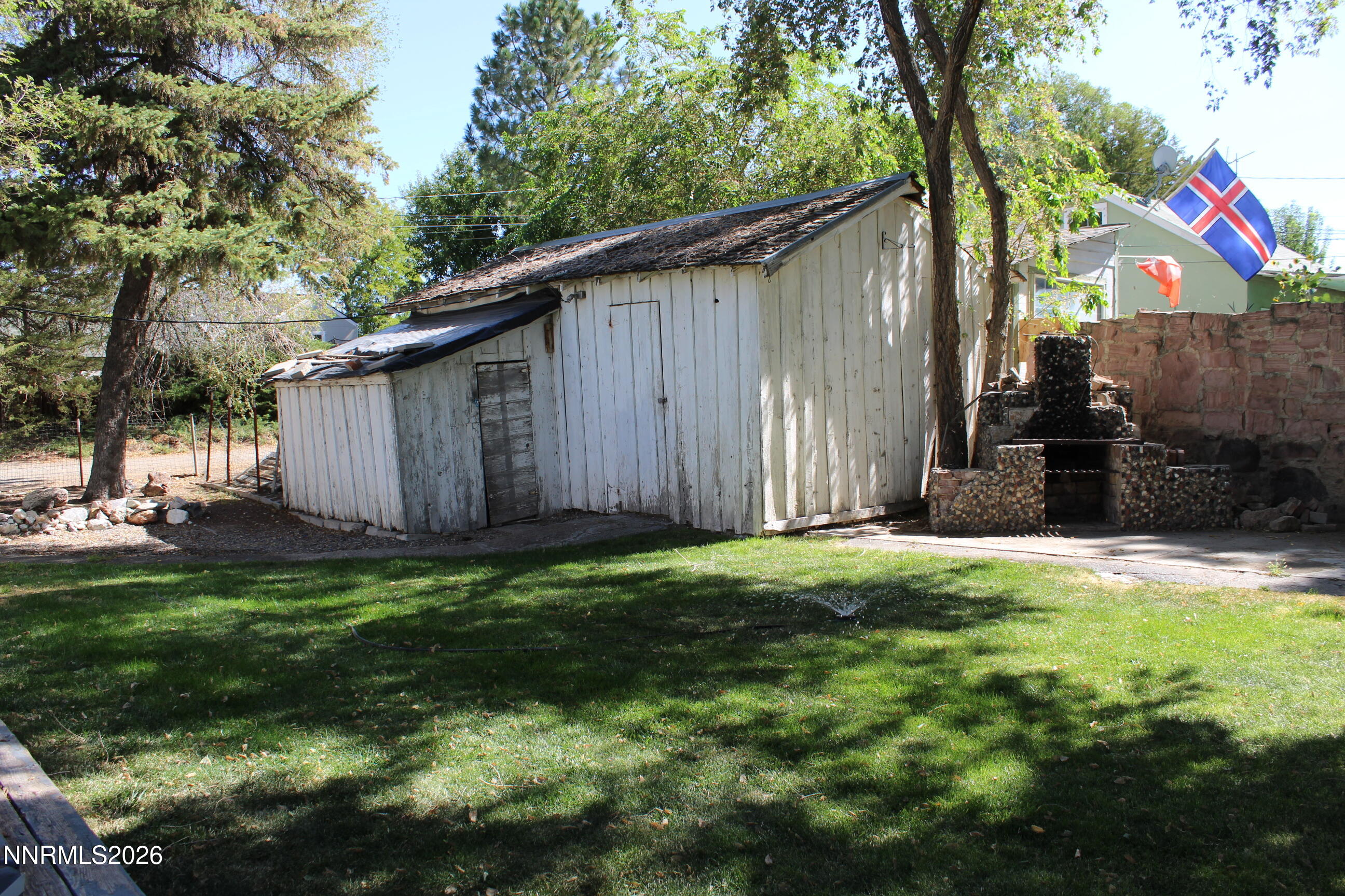 219 E 4th Street Property Photo 11