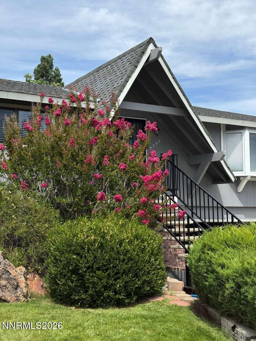 5595 High Rock Way Property Photo 2