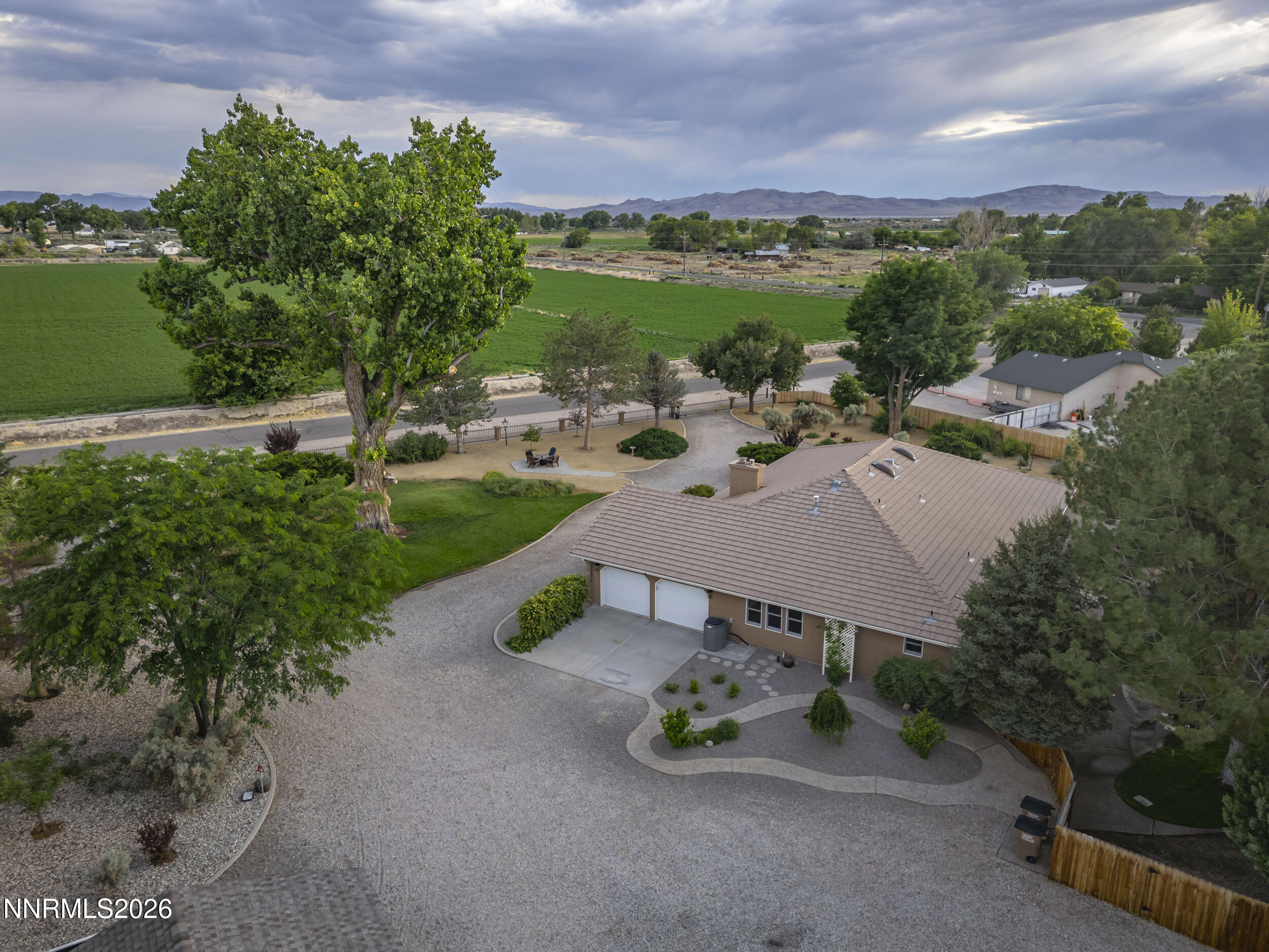 5920 Rivers Edge Drive Property Photo 11