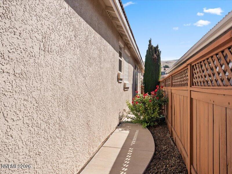 1679 Veneto Drive Property Photo 44