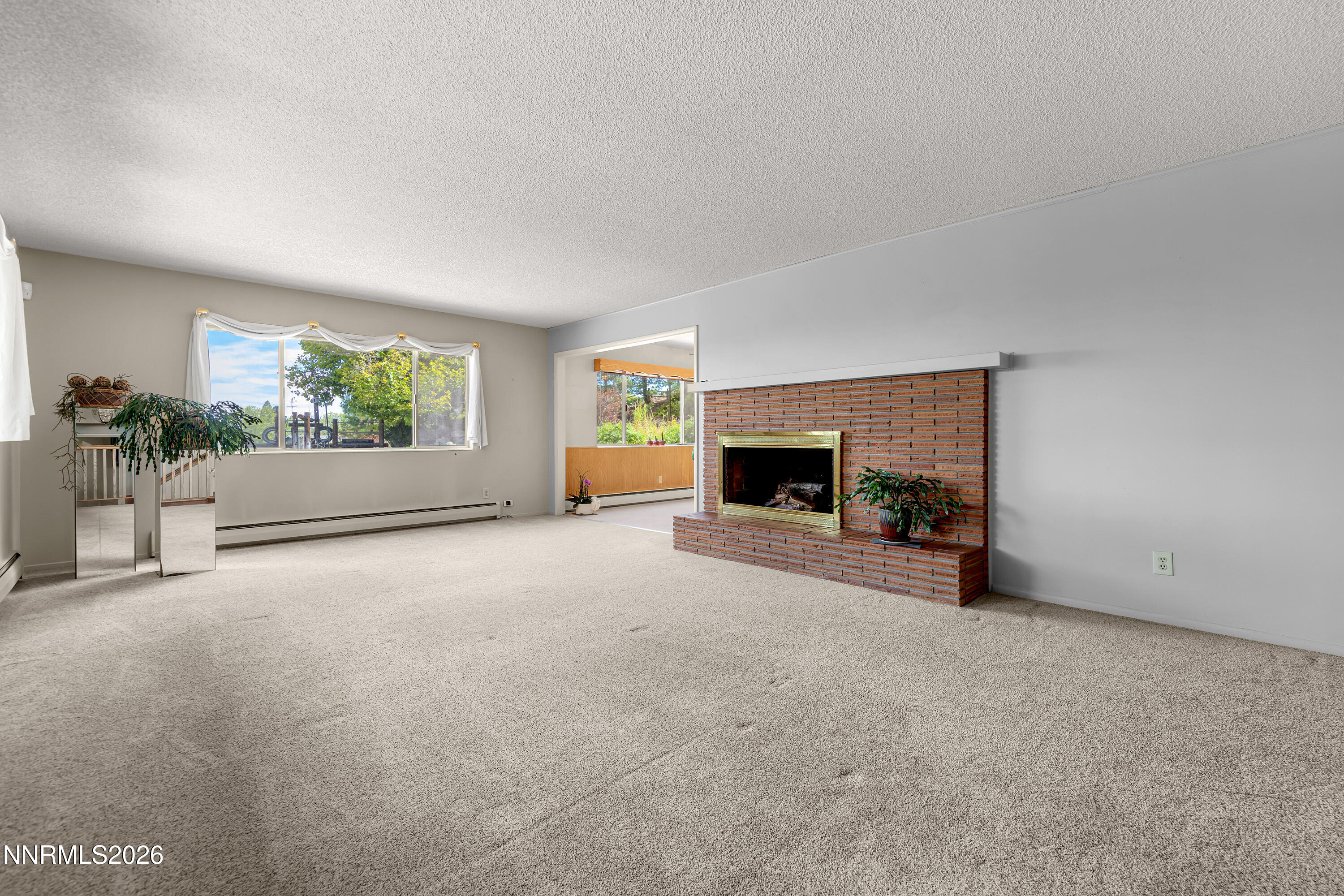 1990 Driscoll Drive Property Photo 3