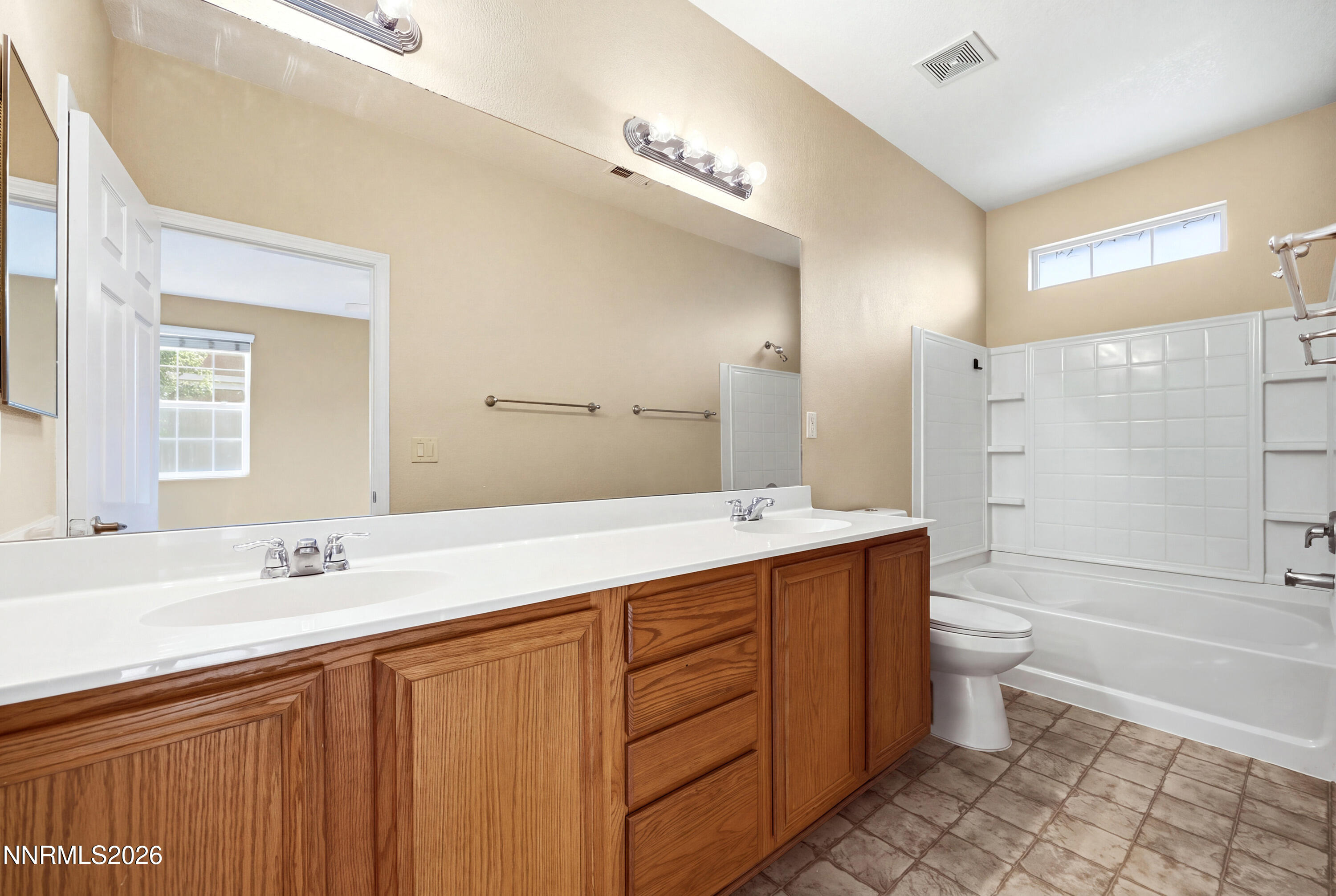 1865 Stetson Drive Property Photo 19
