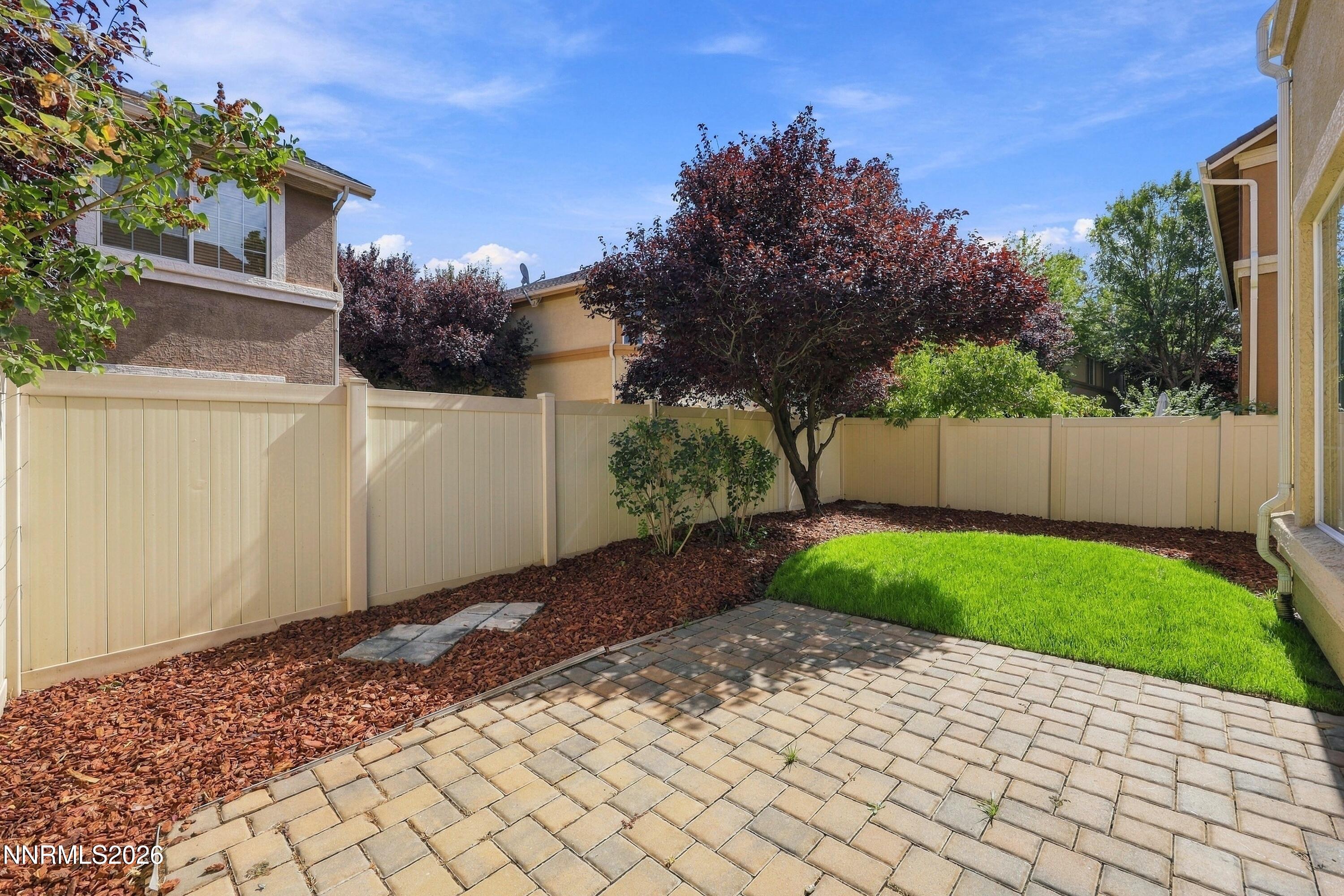 1865 Stetson Drive Property Photo 27