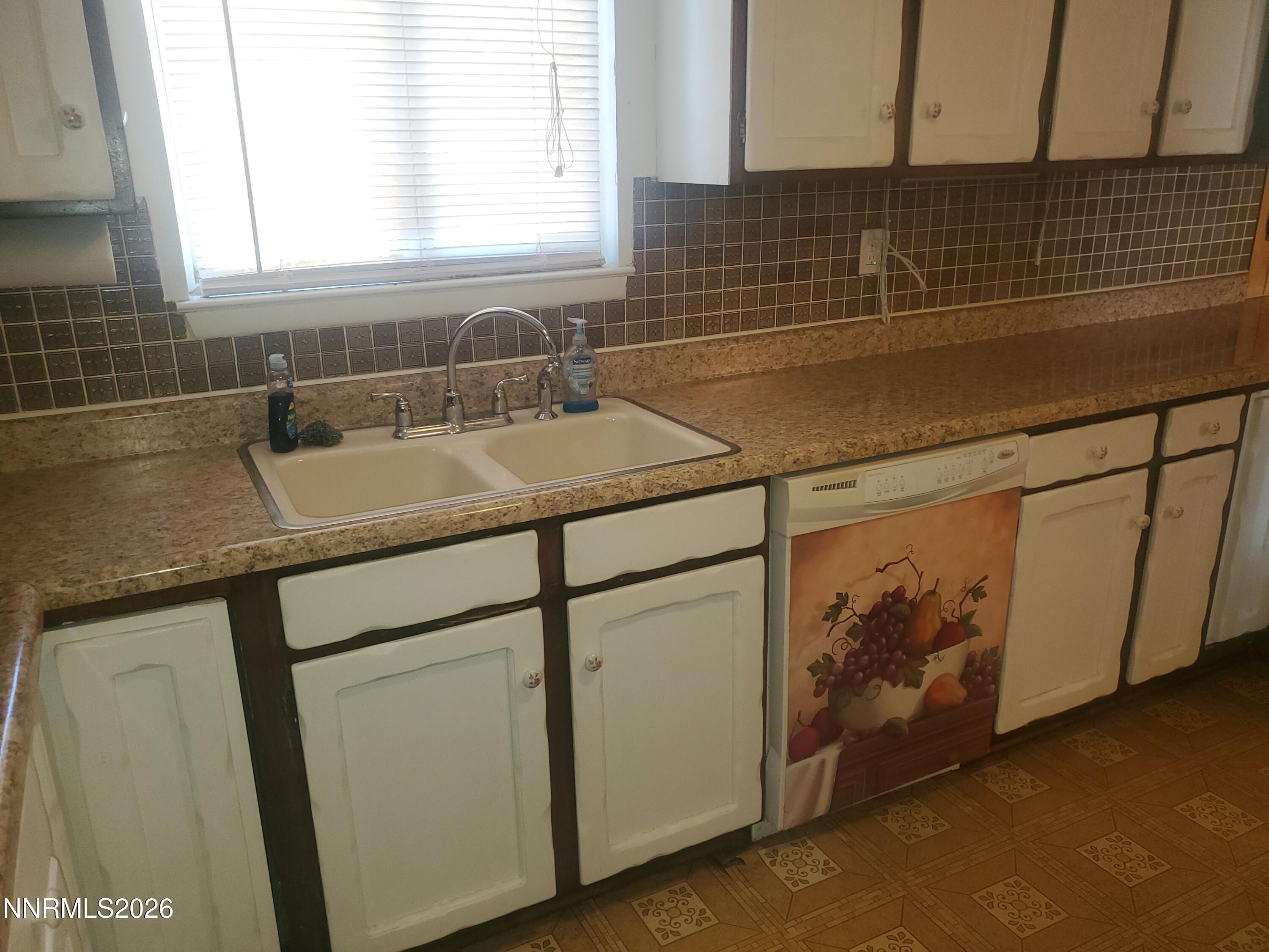 145 Ash Street Property Photo 16