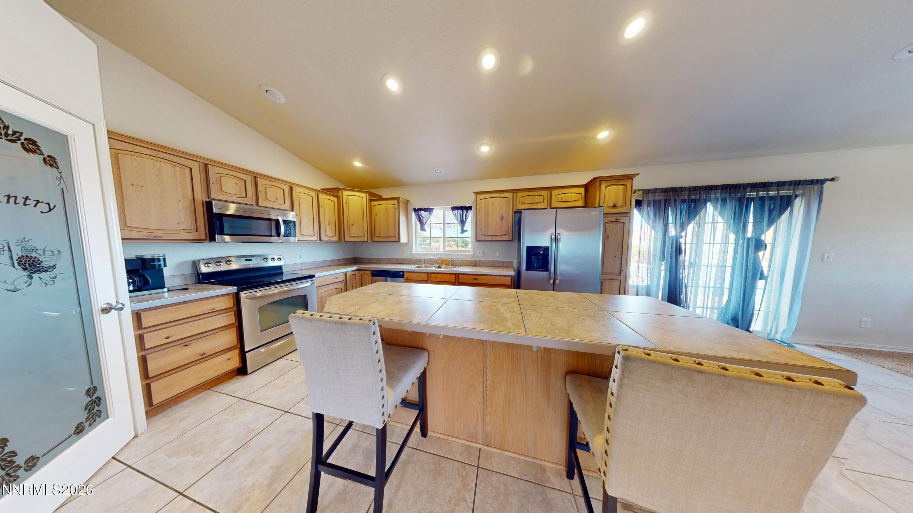 2804 Great Basin Avenue Property Photo 4