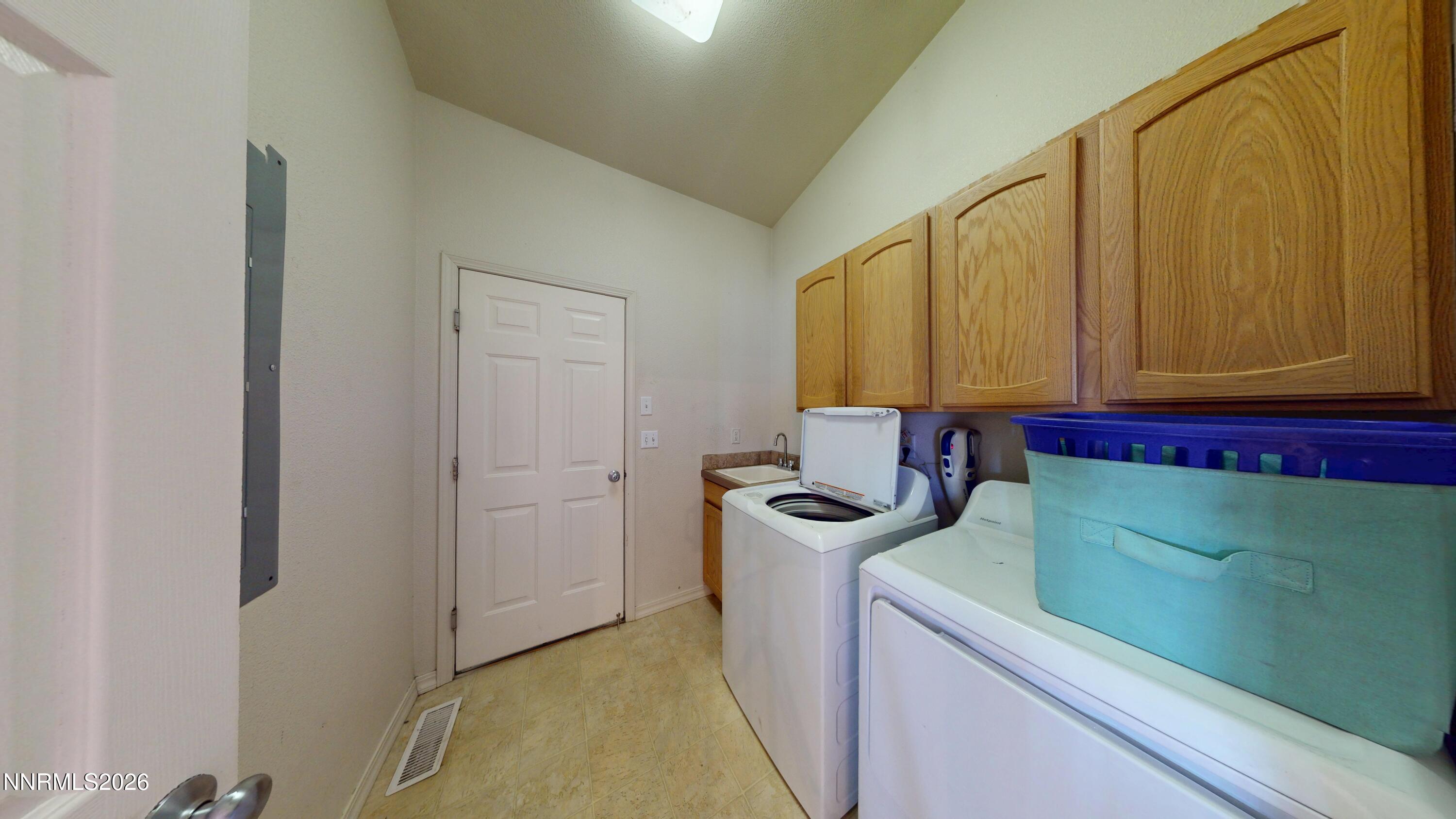 2804 Great Basin Avenue Property Photo 7