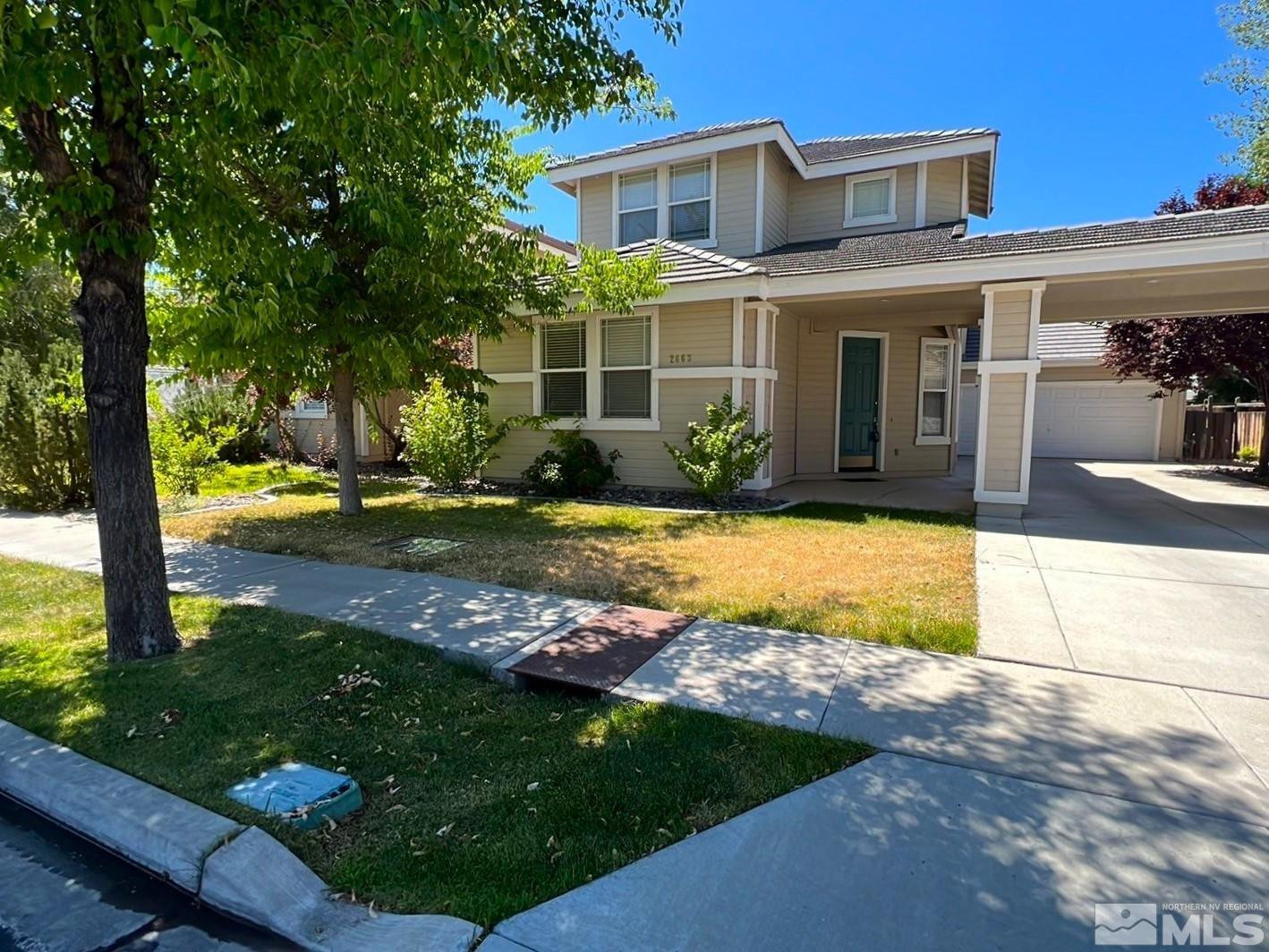 2663 Chaucer Street Property Photo 3