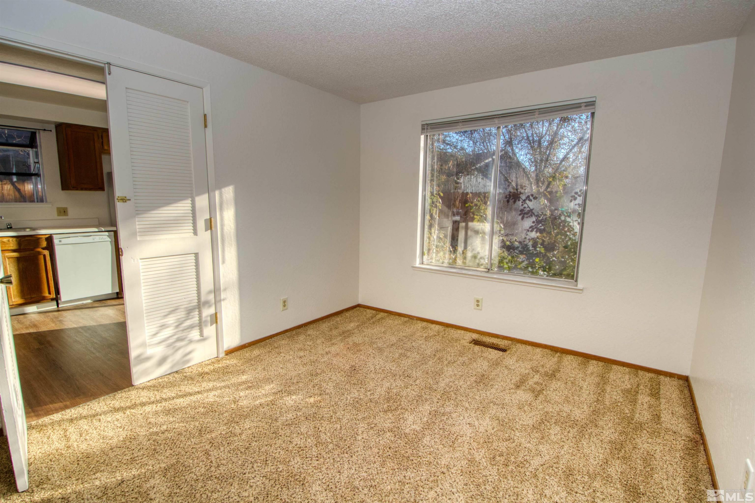 2212 Wabash Circle Property Photo 15