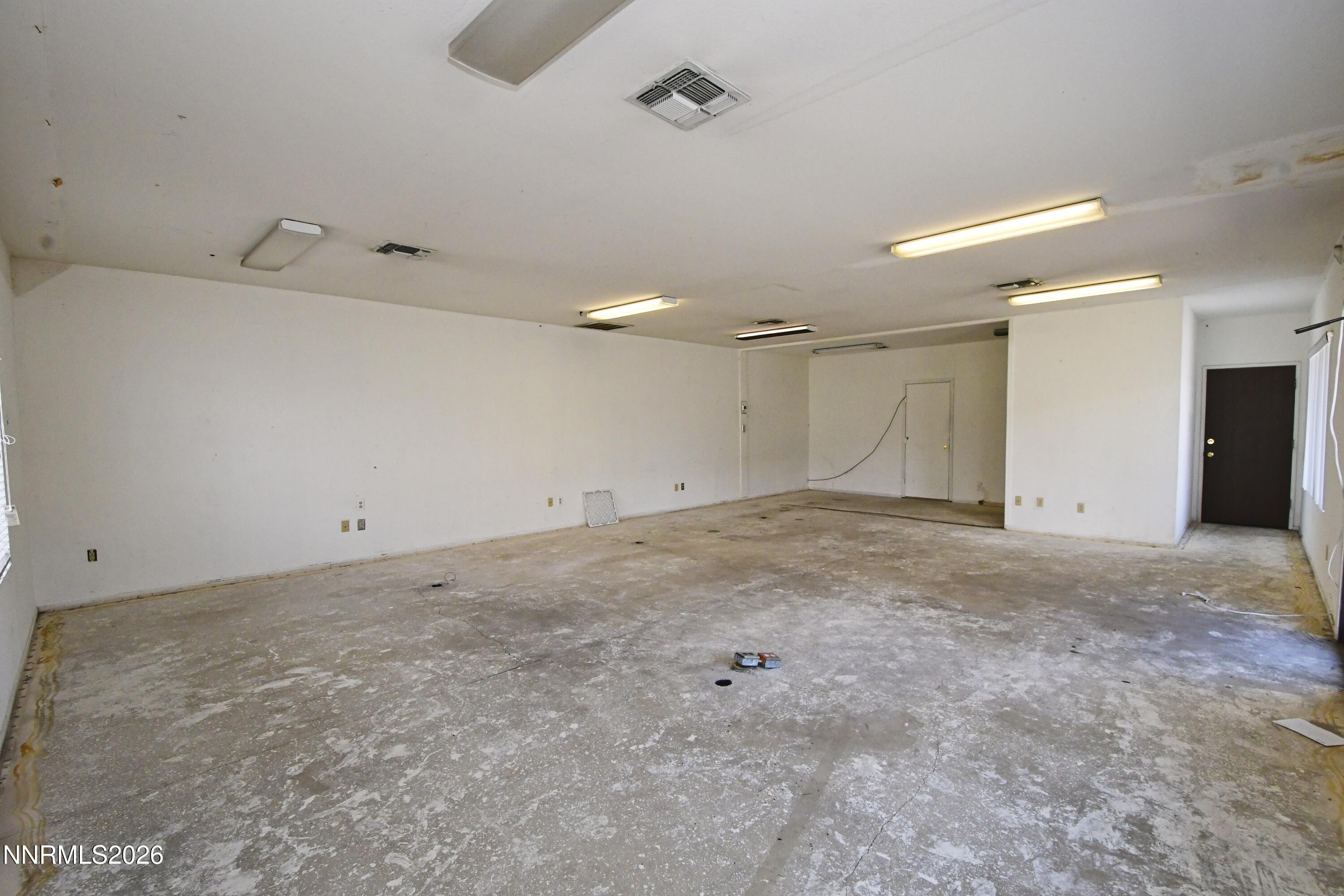 143 Keystone Avenue Property Photo 5