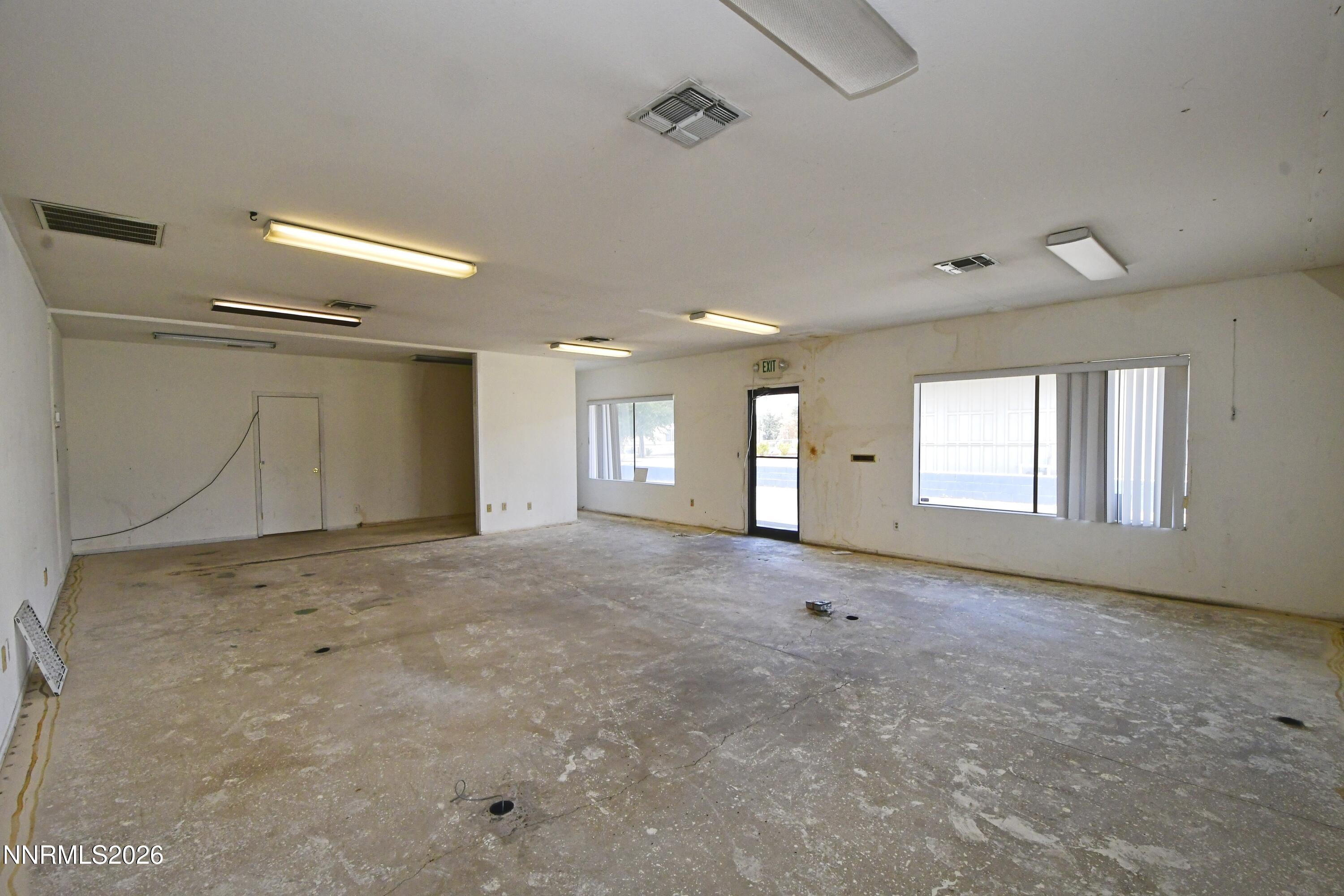 143 Keystone Avenue Property Photo 6