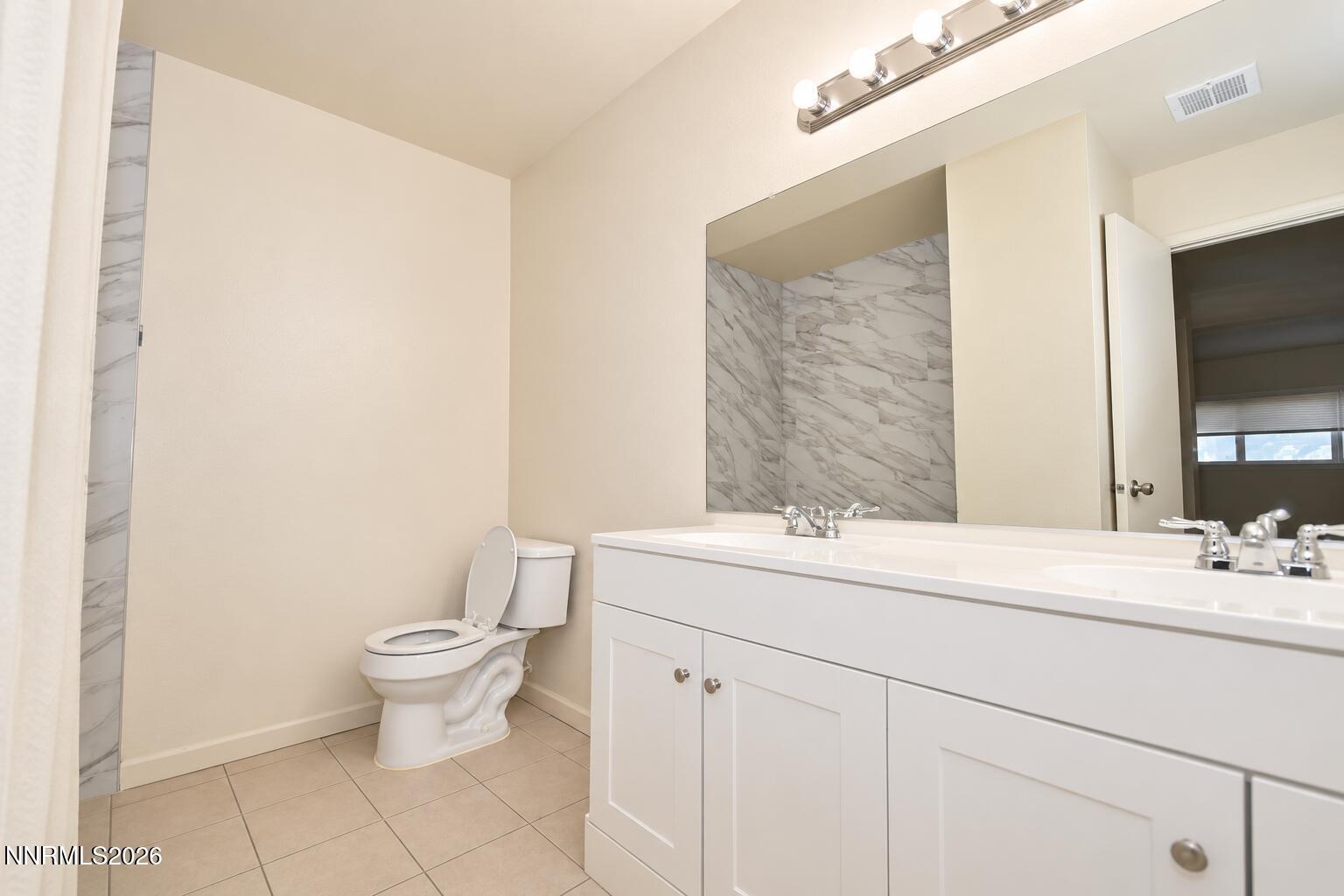 2201 Kietzke Lane H Property Photo 12