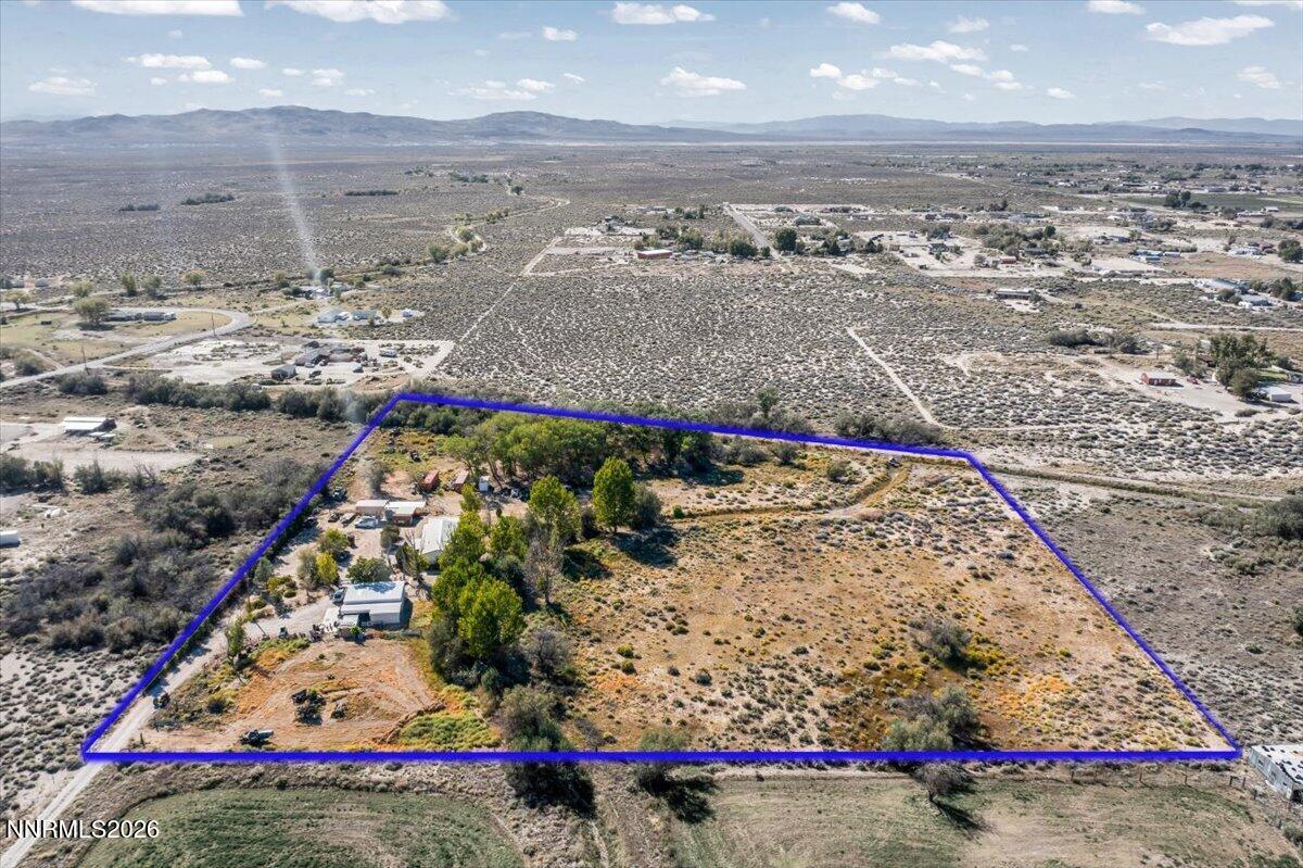 4520 Solias Road Property Photo 5