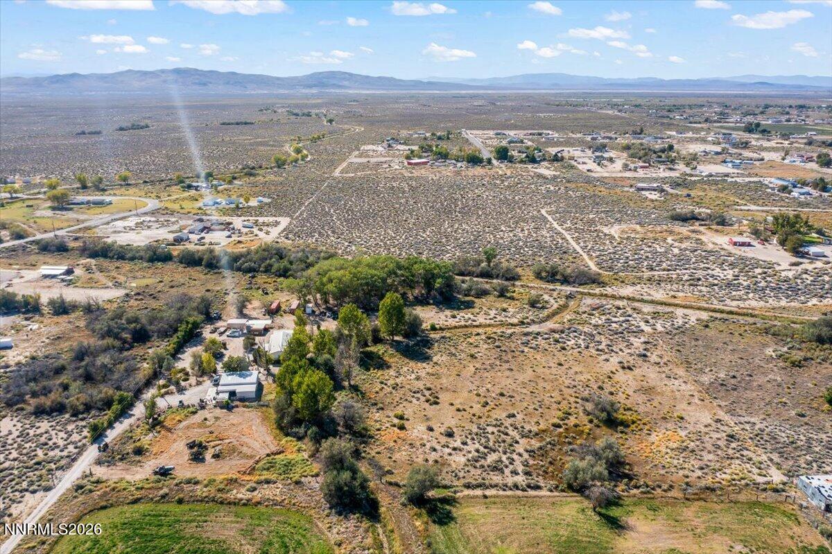 4520 Solias Road Property Photo 7