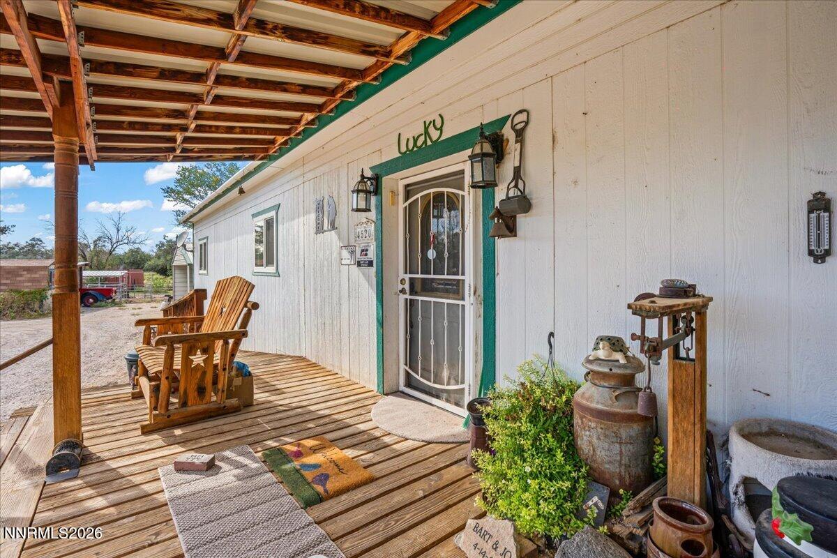4520 Solias Road Property Photo 9