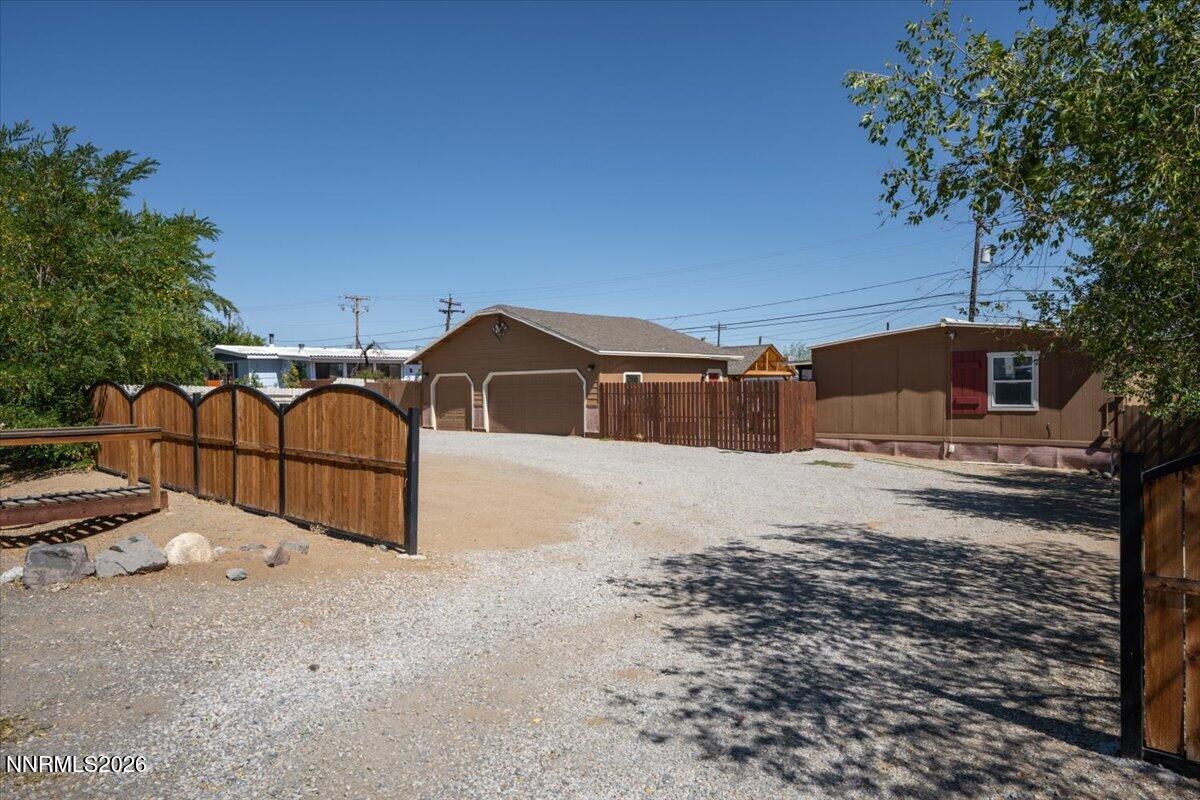 5640 Duclercque Way Property Photo 2