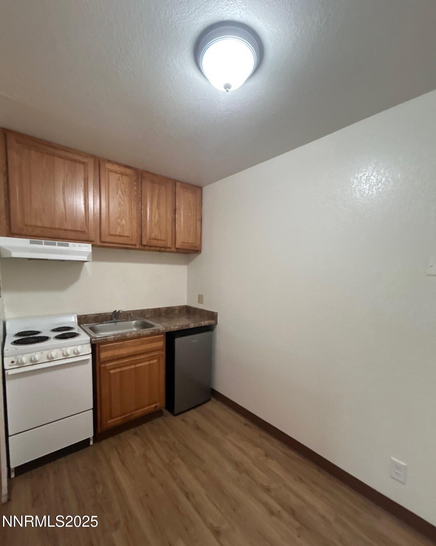 2450 Lymbery Street 327 Property Photo 4