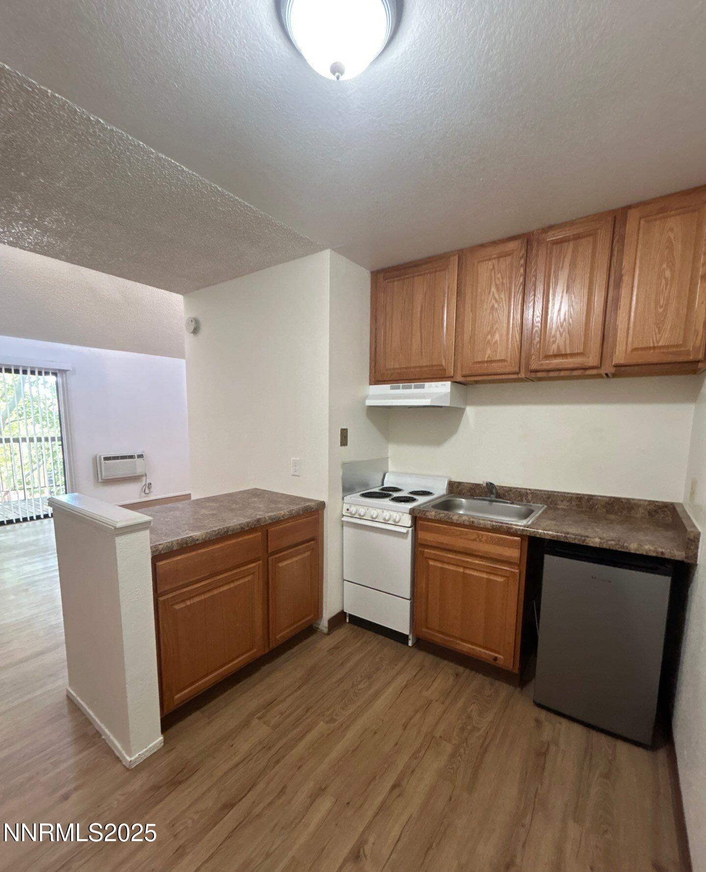 2450 Lymbery Street 327 Property Photo 5