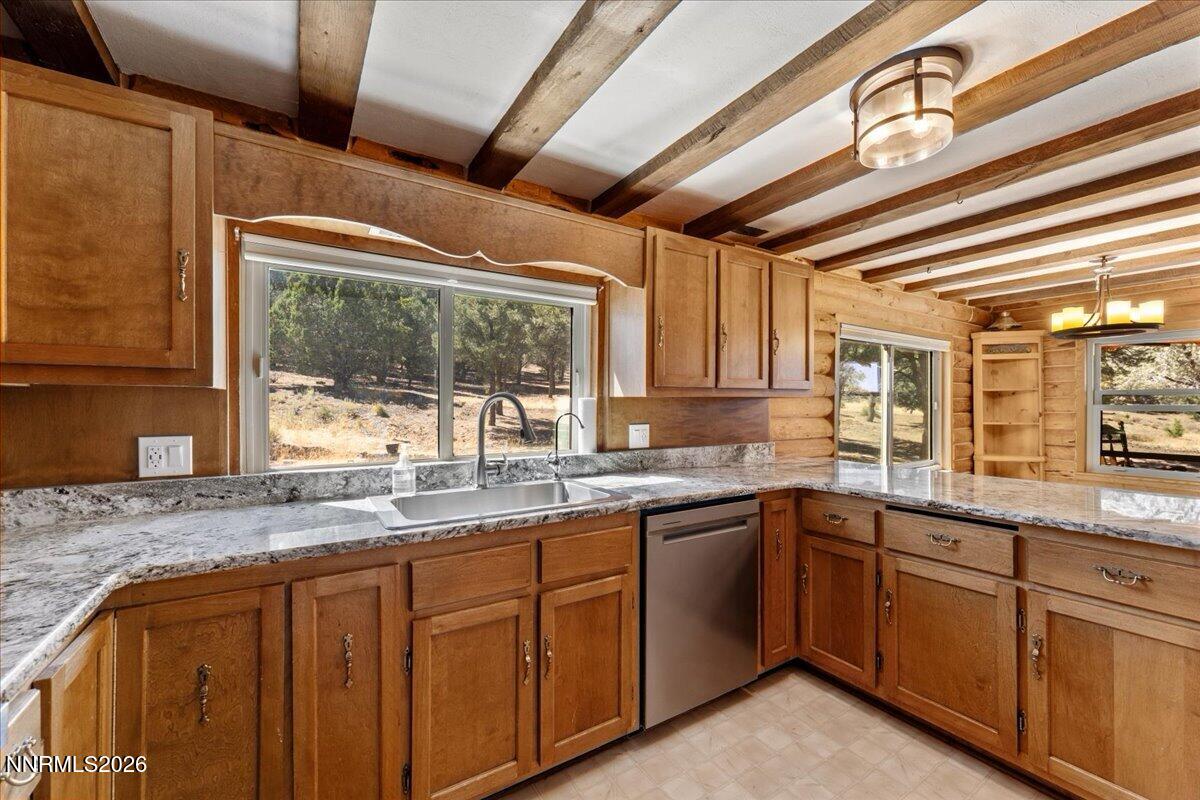 1730 Empire Road Property Photo 7